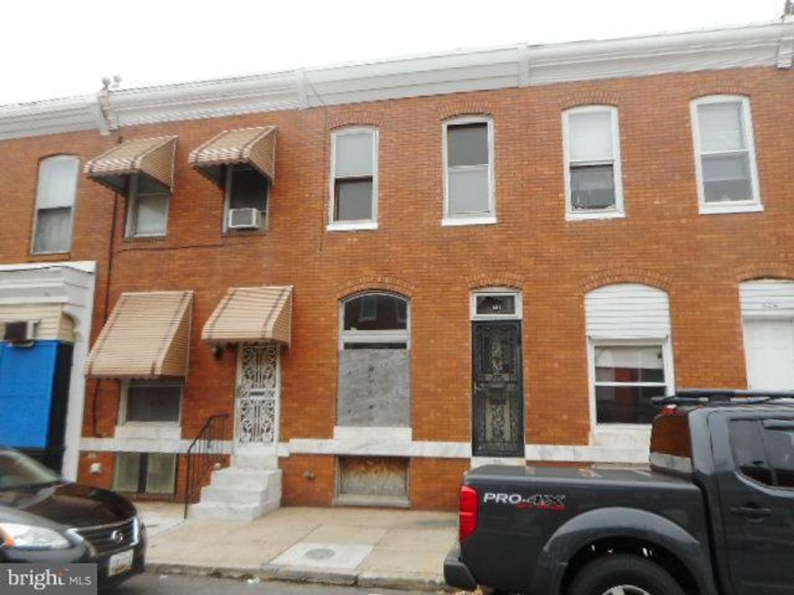 Home is being sold AS-IS, Seller will make no repairs.  All offers must have $1000 Deposit, Proof of Funds and All Required Addenda. Please see Documents for Addenda. Please click showingtime link for showing information.