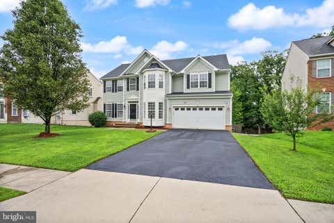 Photo of 9121 Autumn Glory Lane, BRISTOW, VA 20136 (MLS # VAPW2125642)