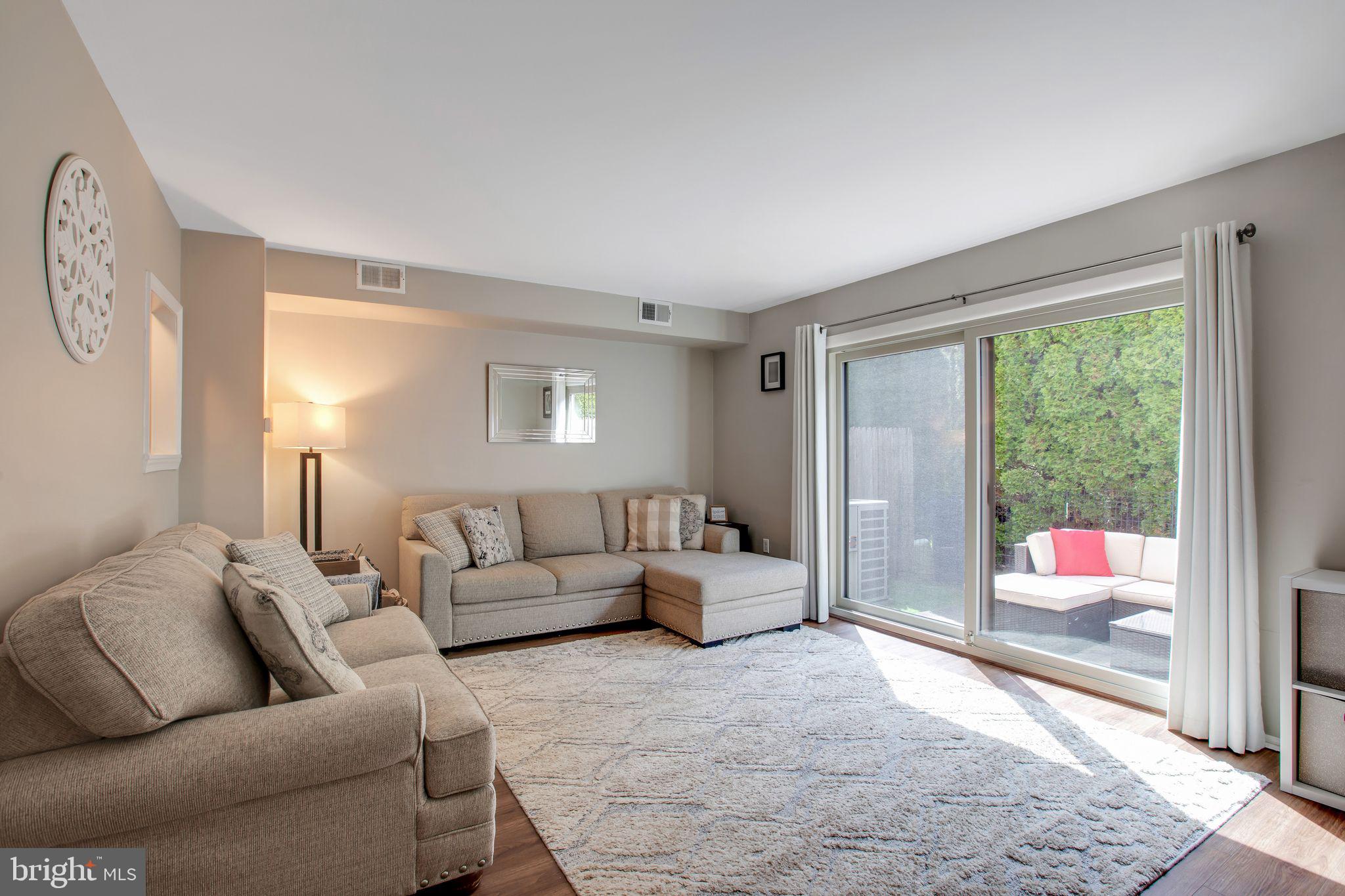 NORWOOD HOUSE - Residential