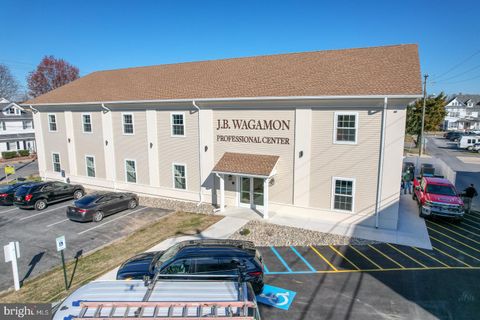 Photo of 4 E Laurel Street #103, GEORGETOWN, DE 19947 (MLS # DESU2103018)