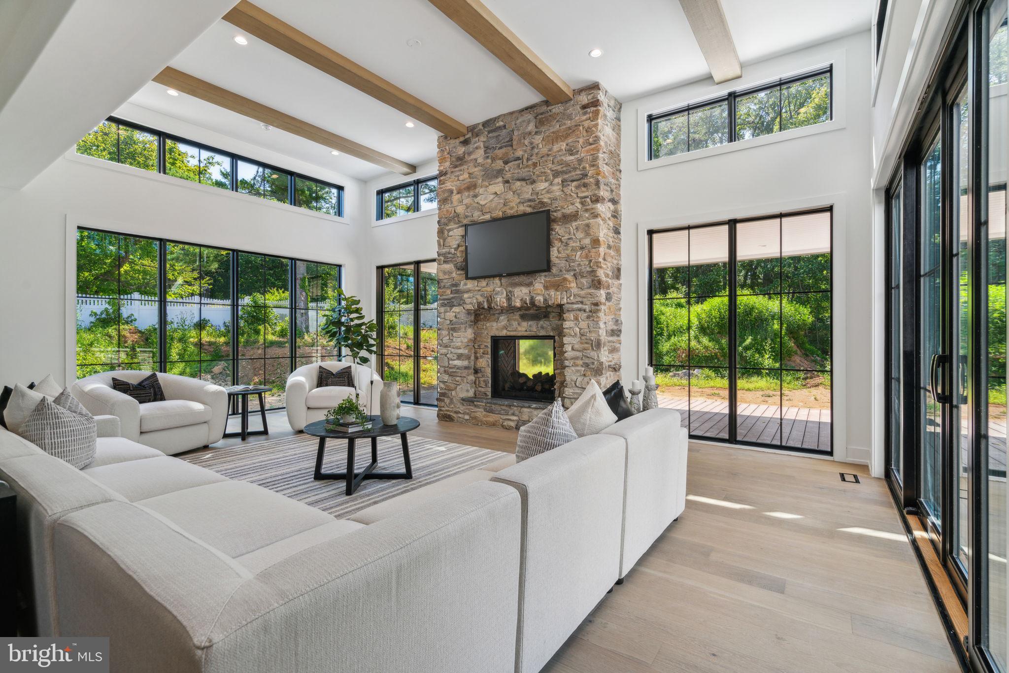 918 ETHAN ALLEN ROAD