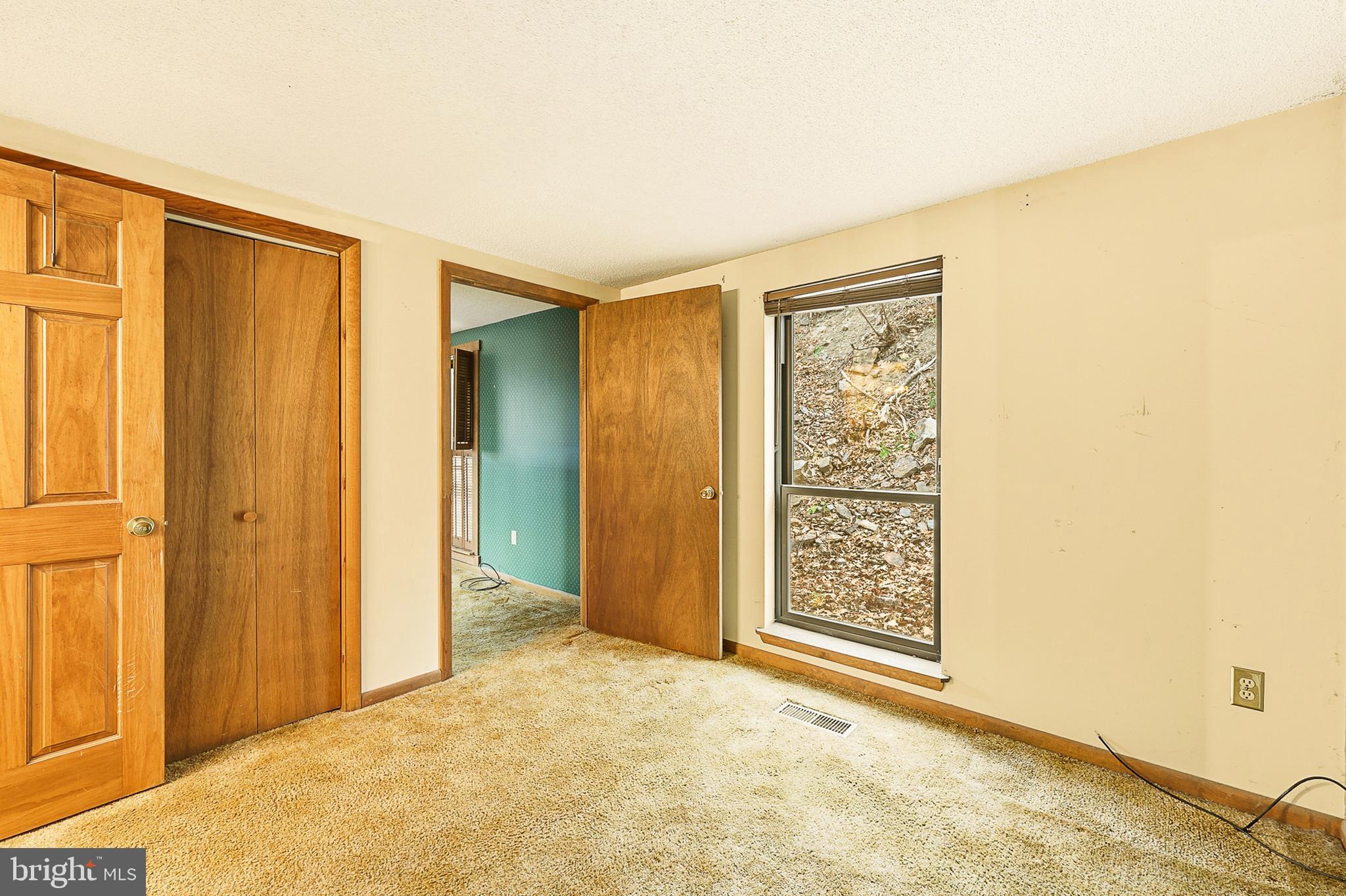 GLENWOOD FOREST - Residential