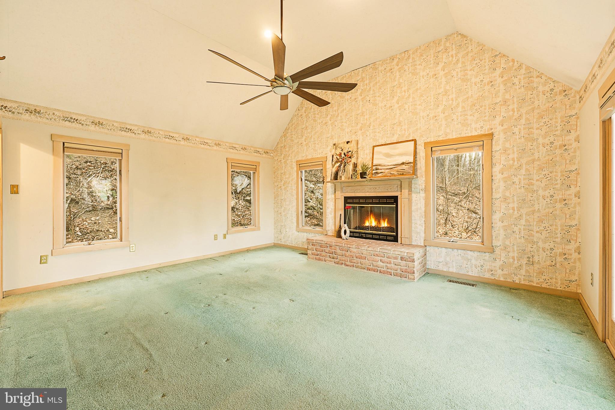 GLENWOOD FOREST - Residential