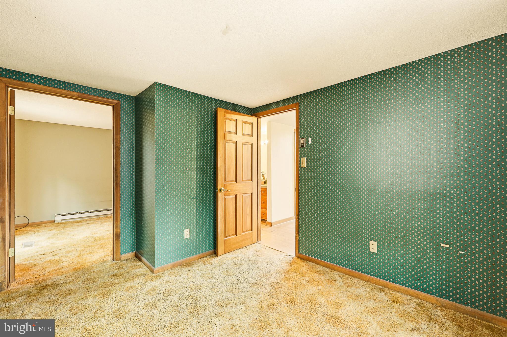 GLENWOOD FOREST - Residential