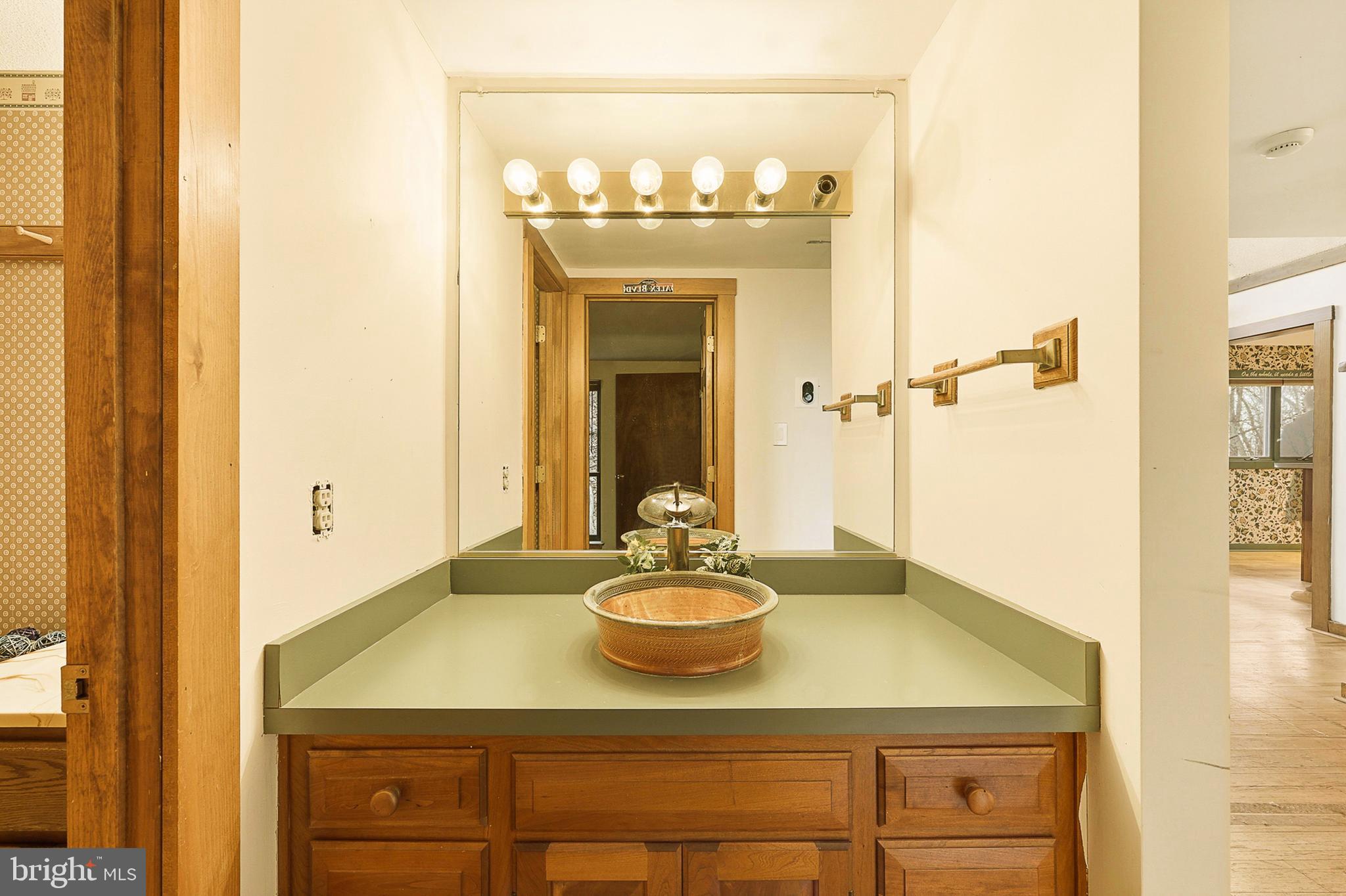 GLENWOOD FOREST - Residential