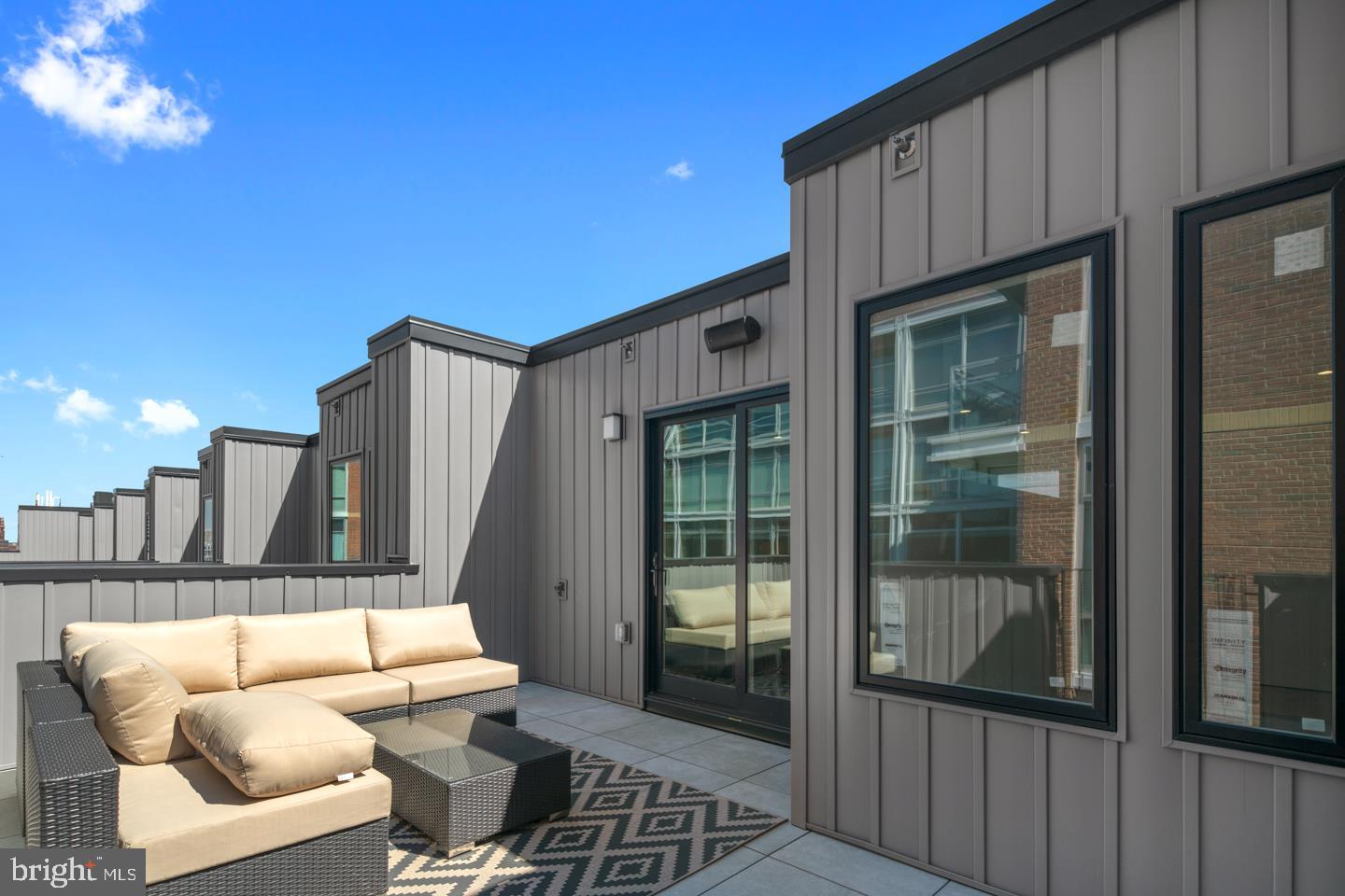 OLD CITY - Residential