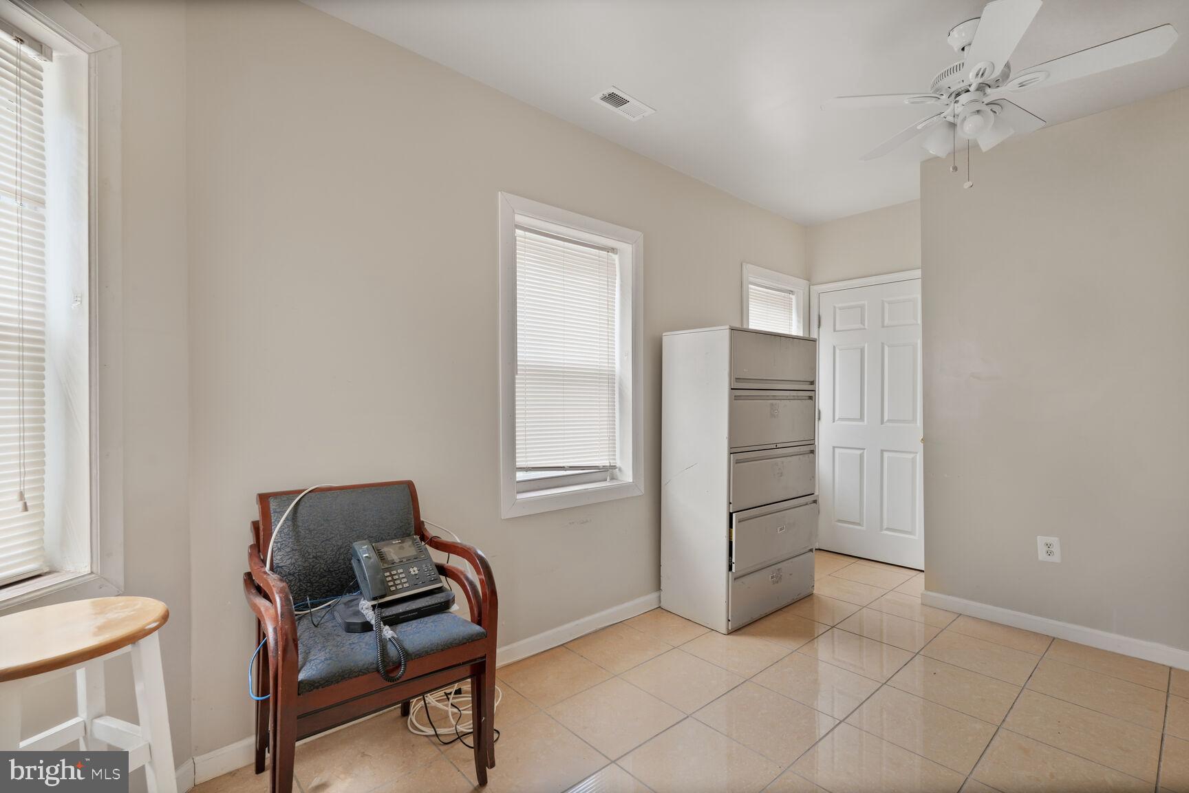 TRINIDAD - Commercial Sale