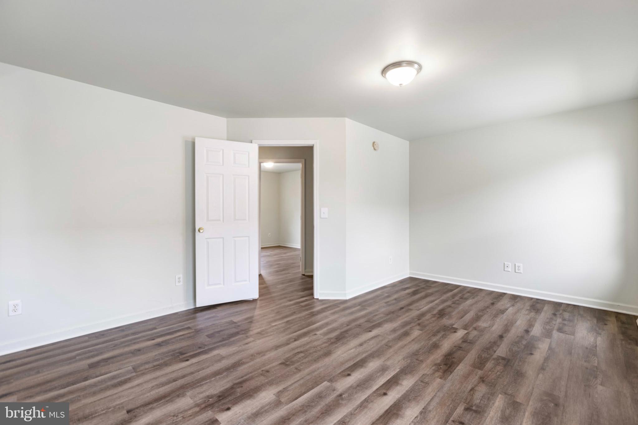 NONAVAILABLE - Residential Lease