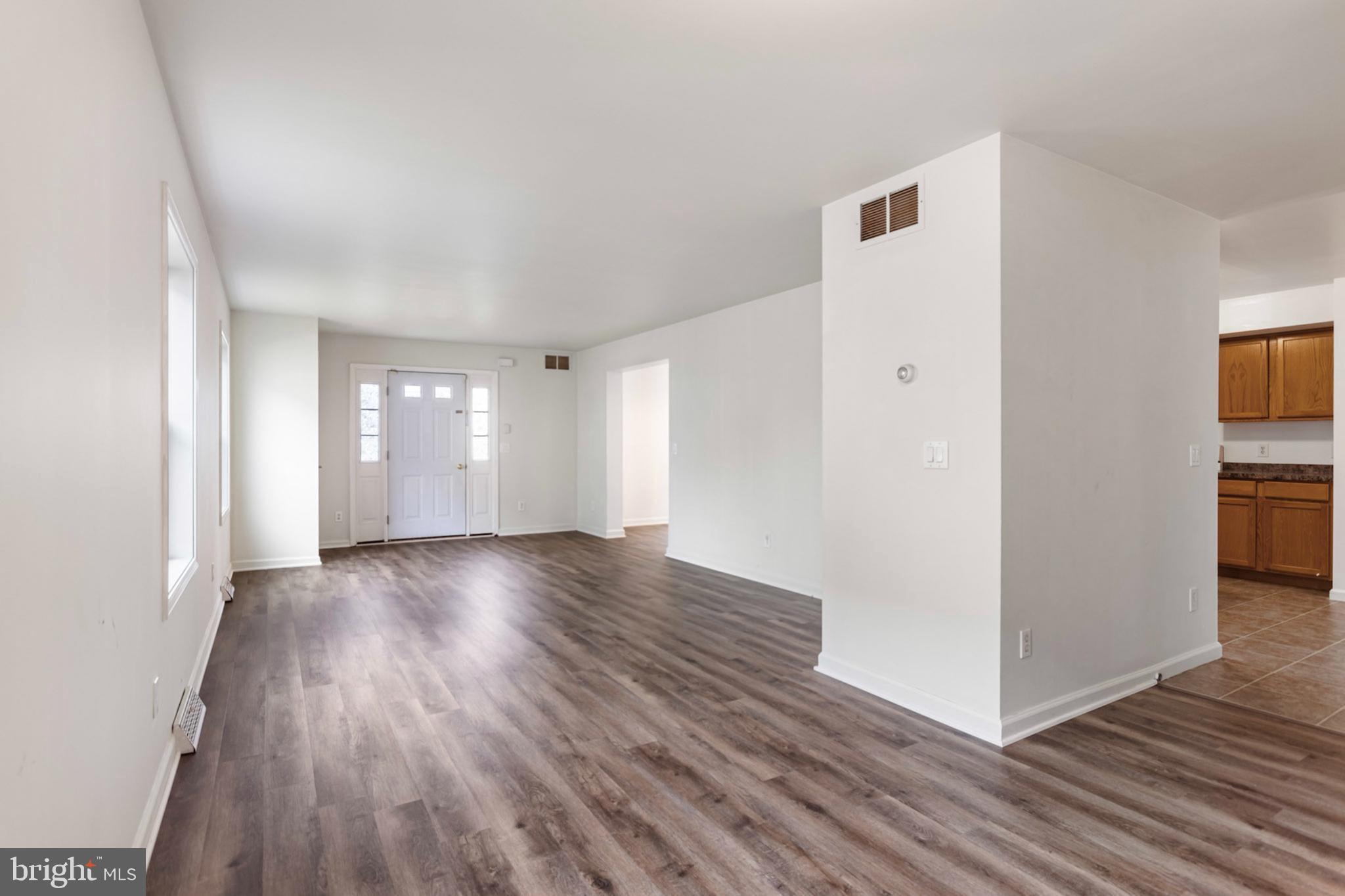 NONAVAILABLE - Residential Lease