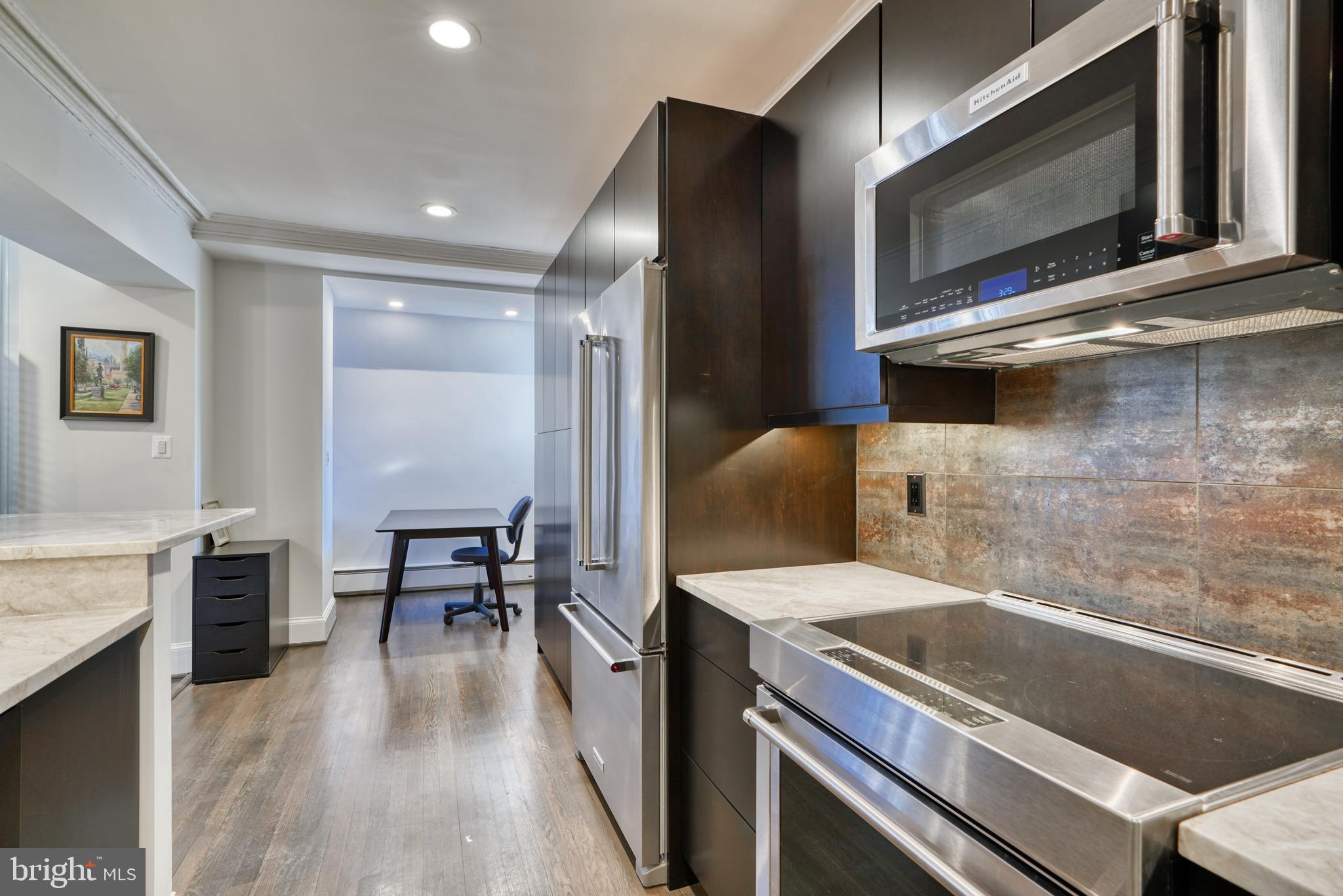 MOUNT VERNON PLACE HISTORIC DISTRICT - Residential