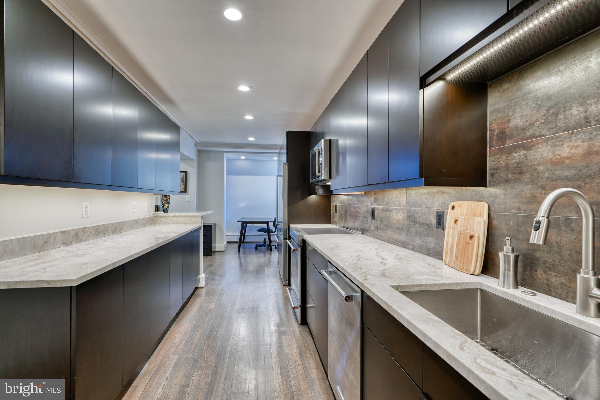 MOUNT VERNON PLACE HISTORIC DISTRICT - Residential