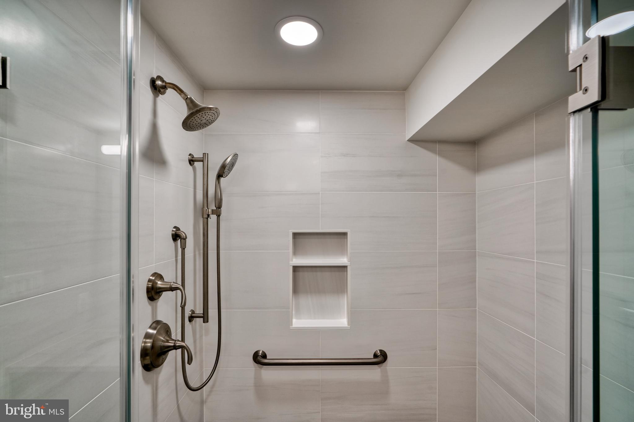 MOUNT VERNON PLACE HISTORIC DISTRICT - Residential