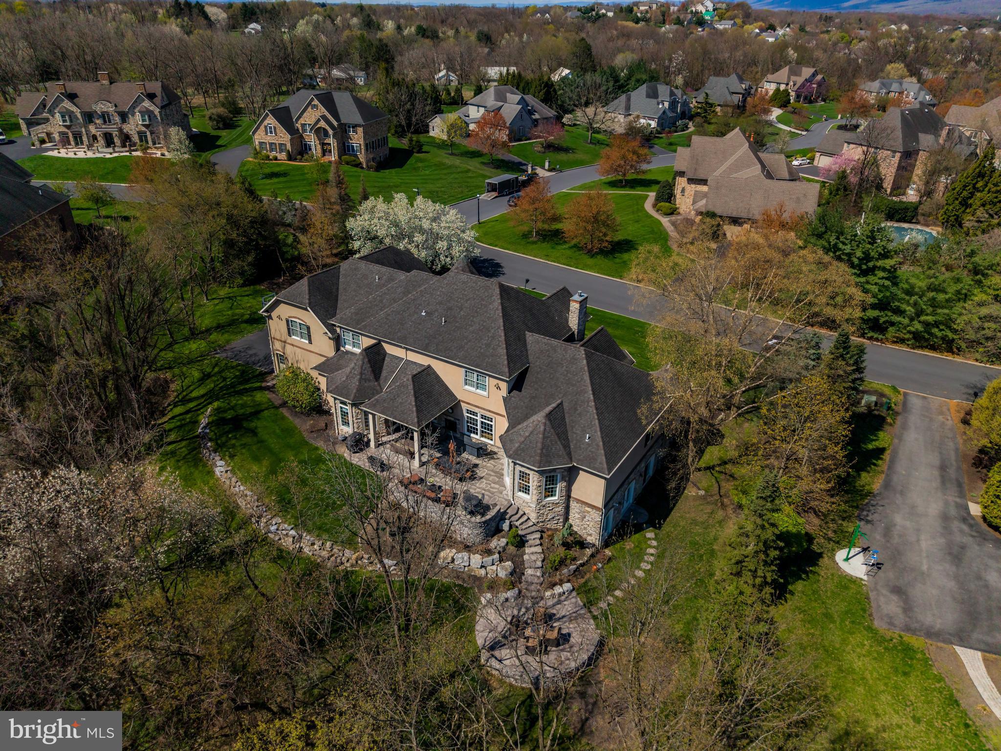 PINEHURST HILLS - Residential