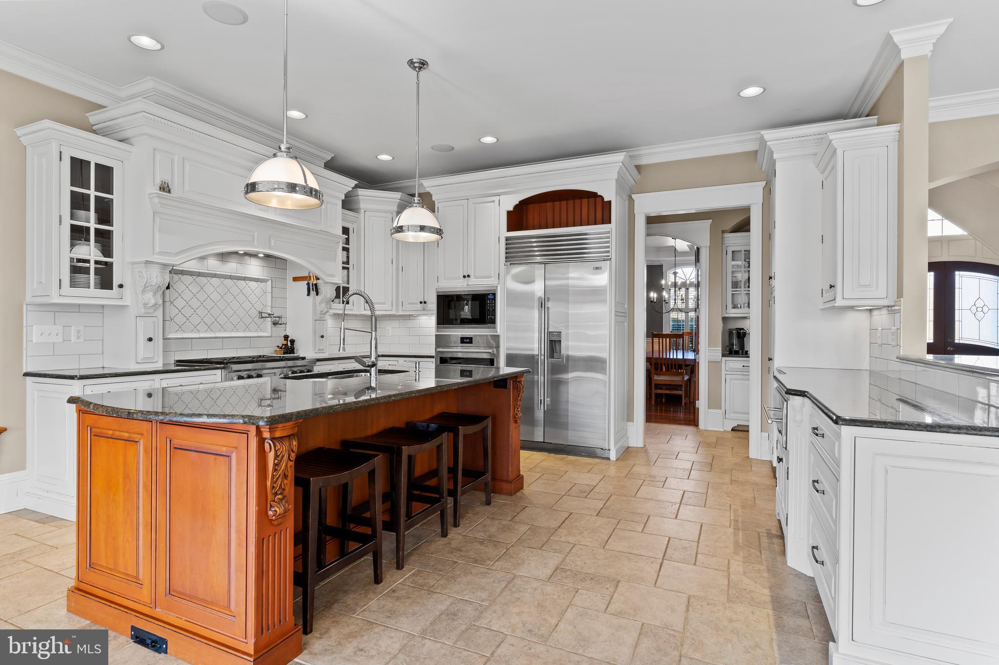 PINEHURST HILLS - Residential