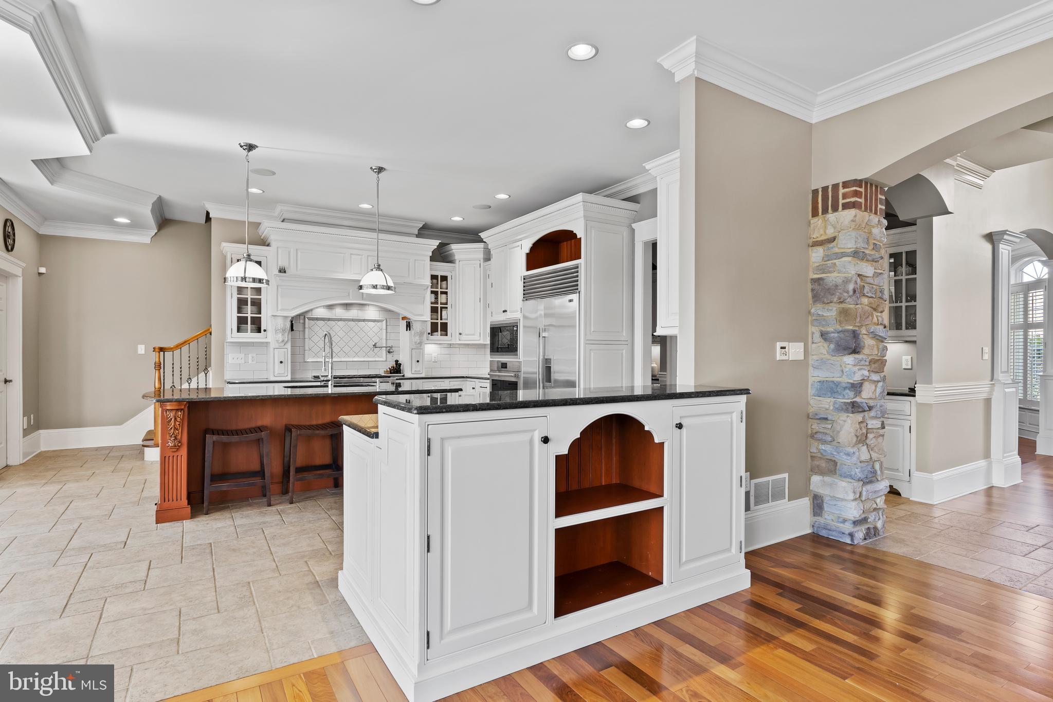 PINEHURST HILLS - Residential