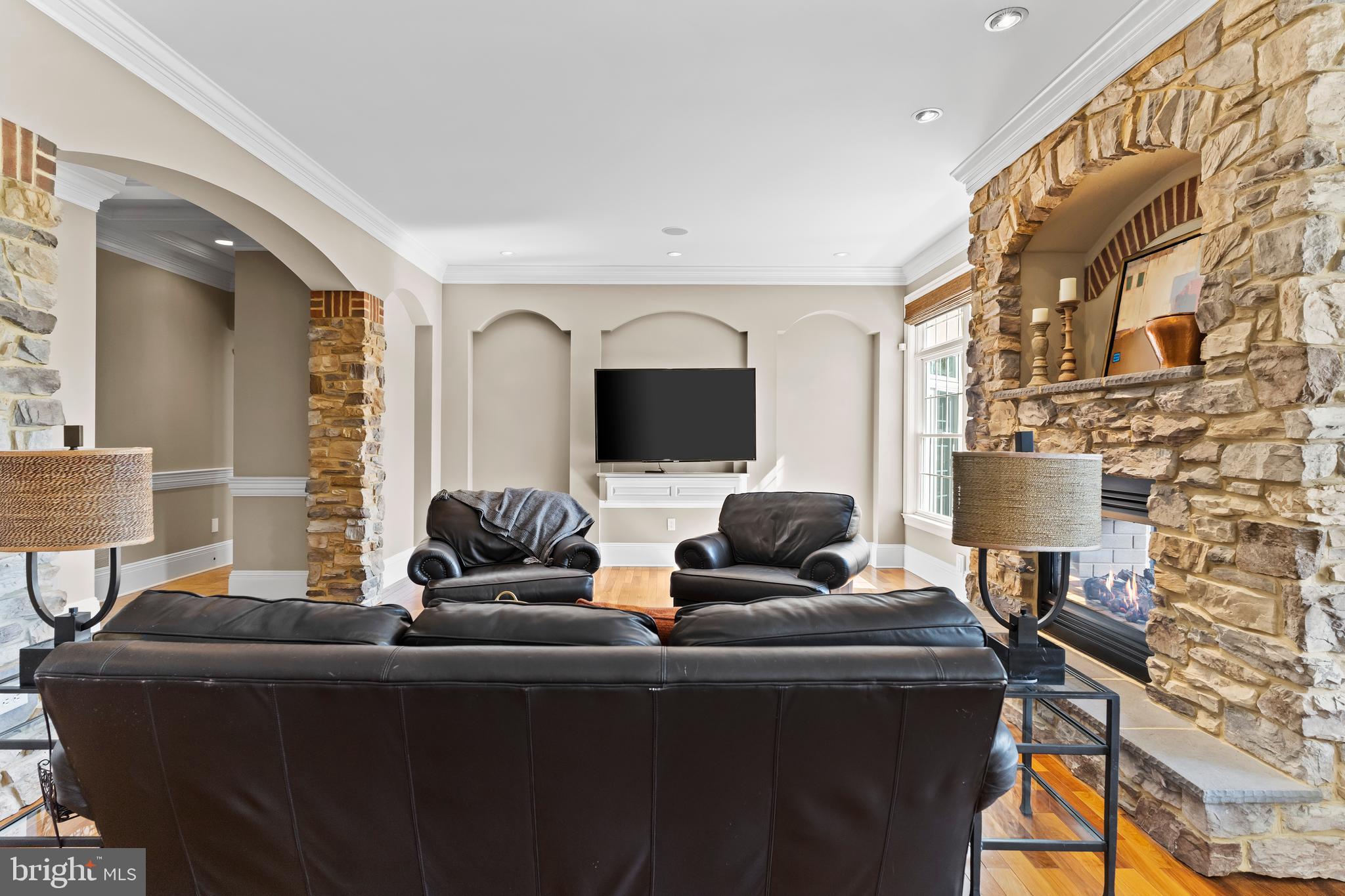 PINEHURST HILLS - Residential