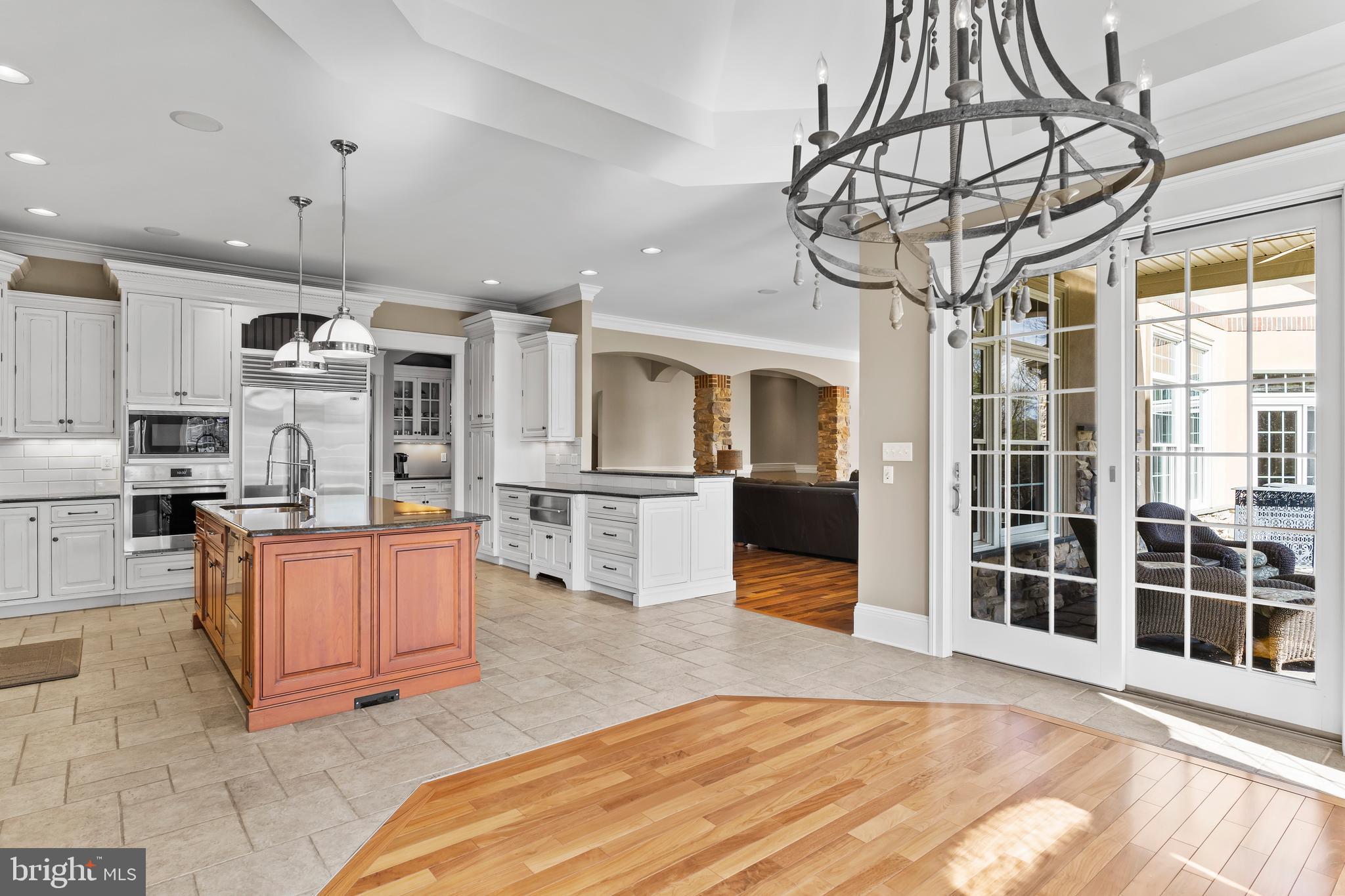 PINEHURST HILLS - Residential