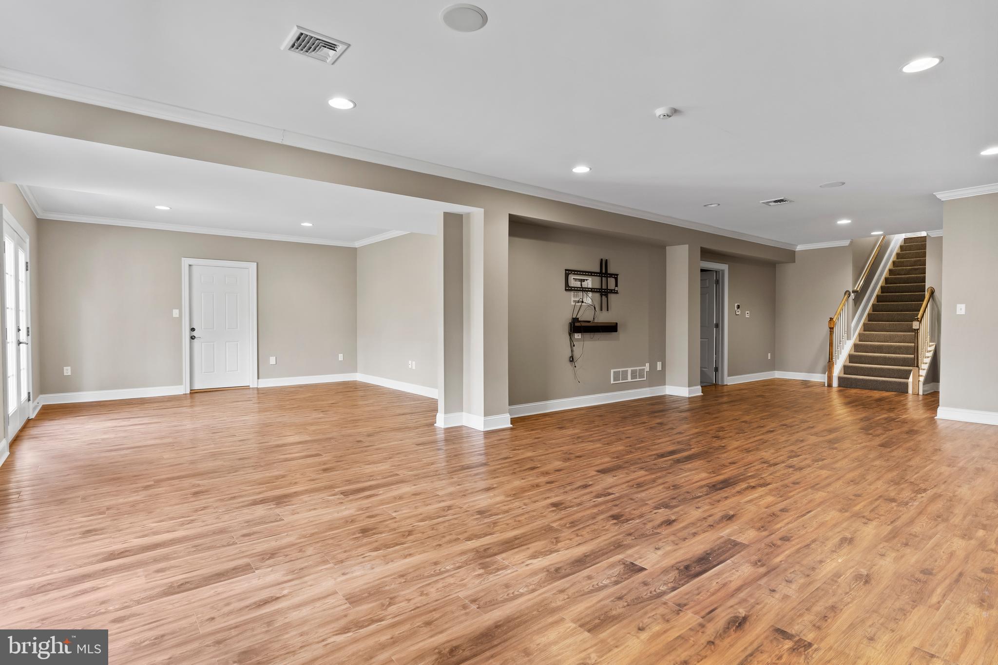 PINEHURST HILLS - Residential