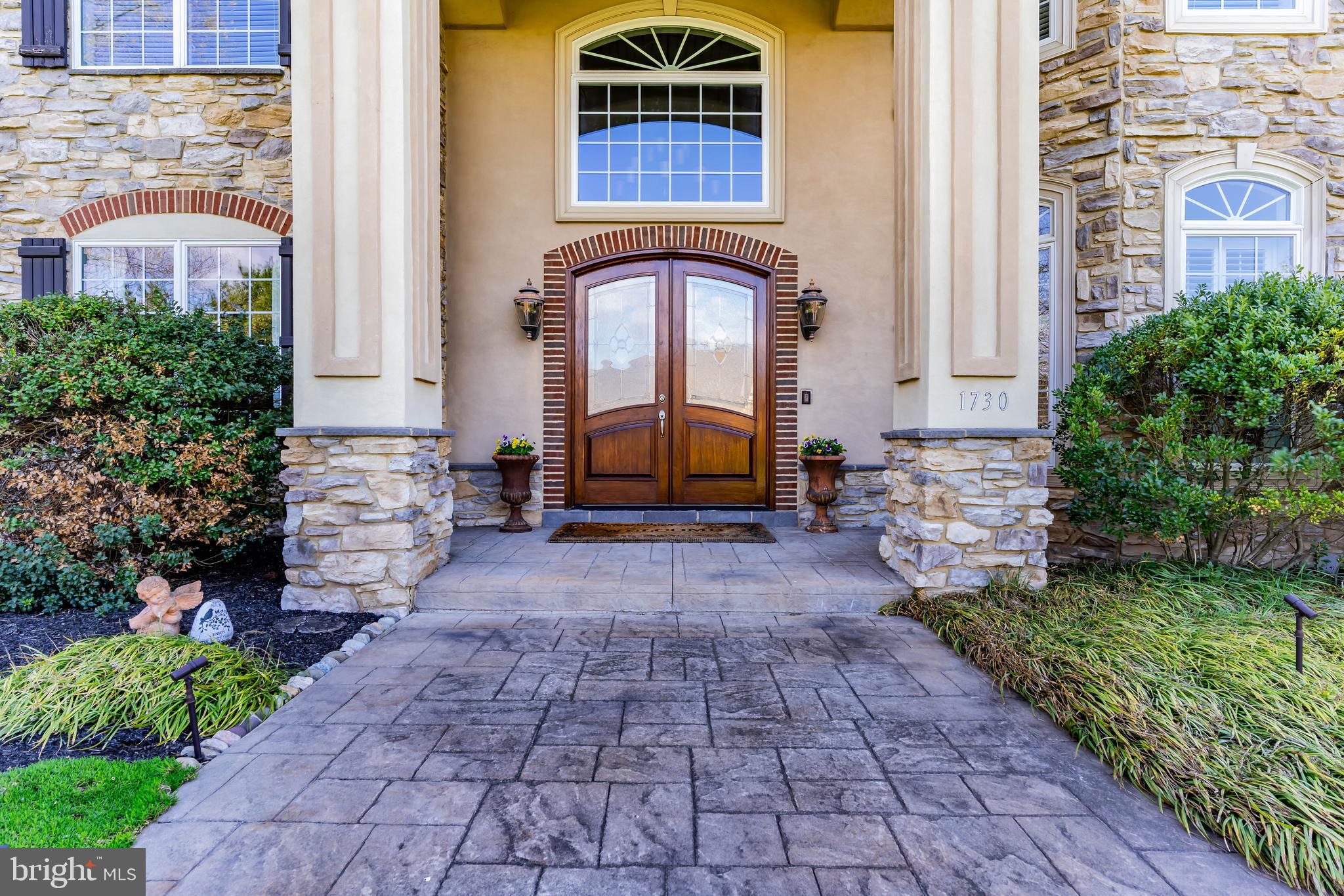 PINEHURST HILLS - Residential