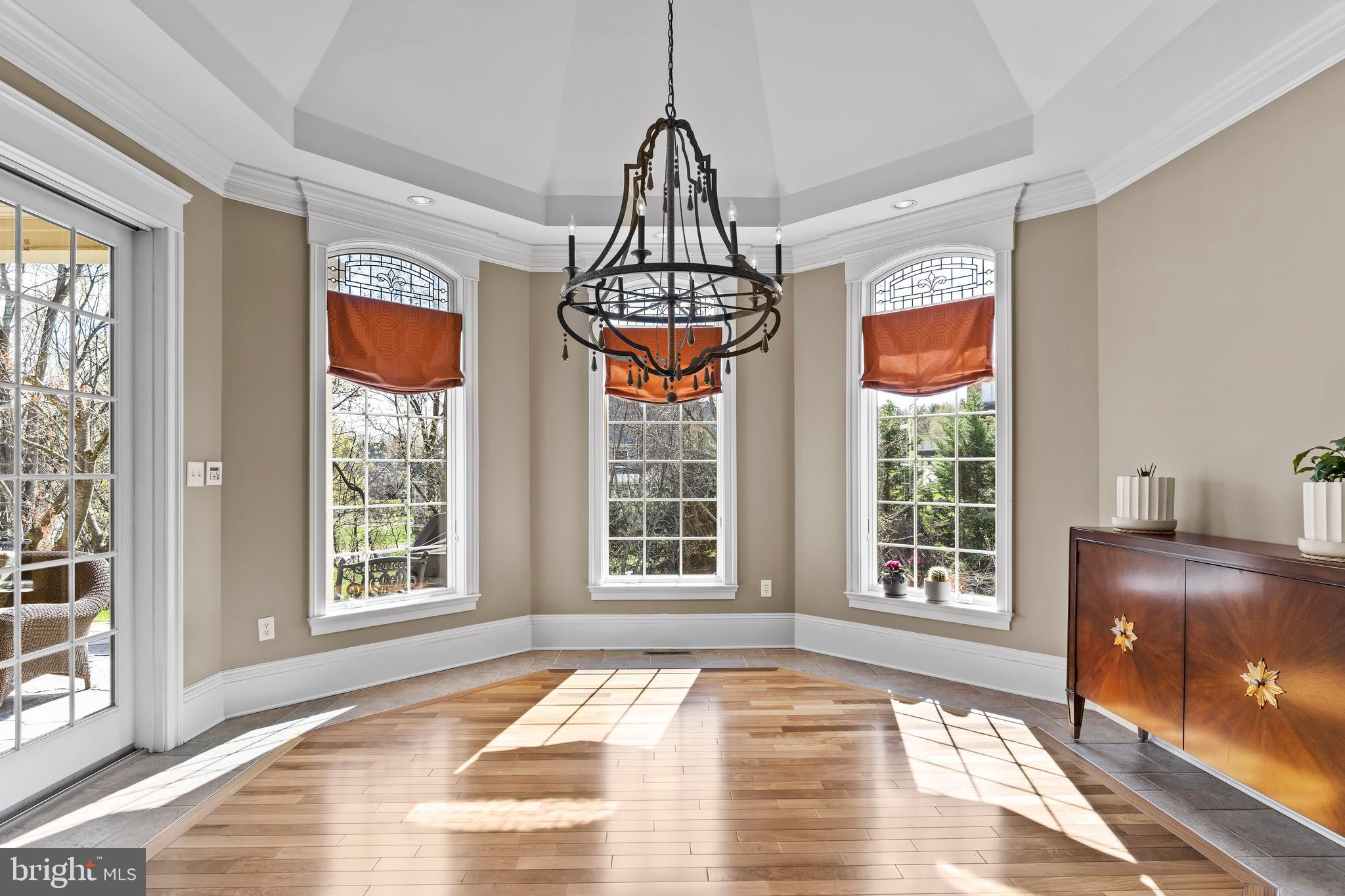 PINEHURST HILLS - Residential