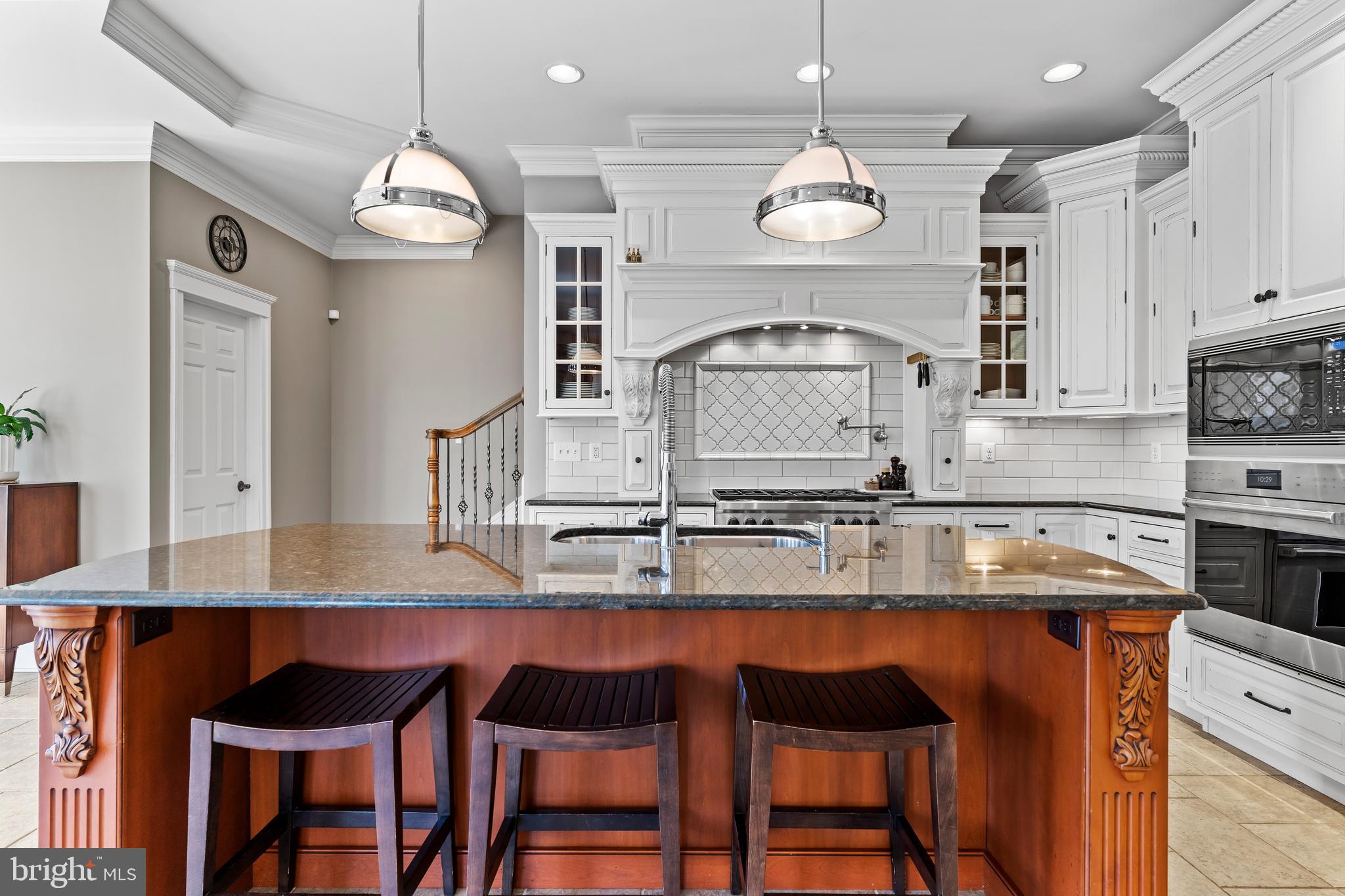 PINEHURST HILLS - Residential