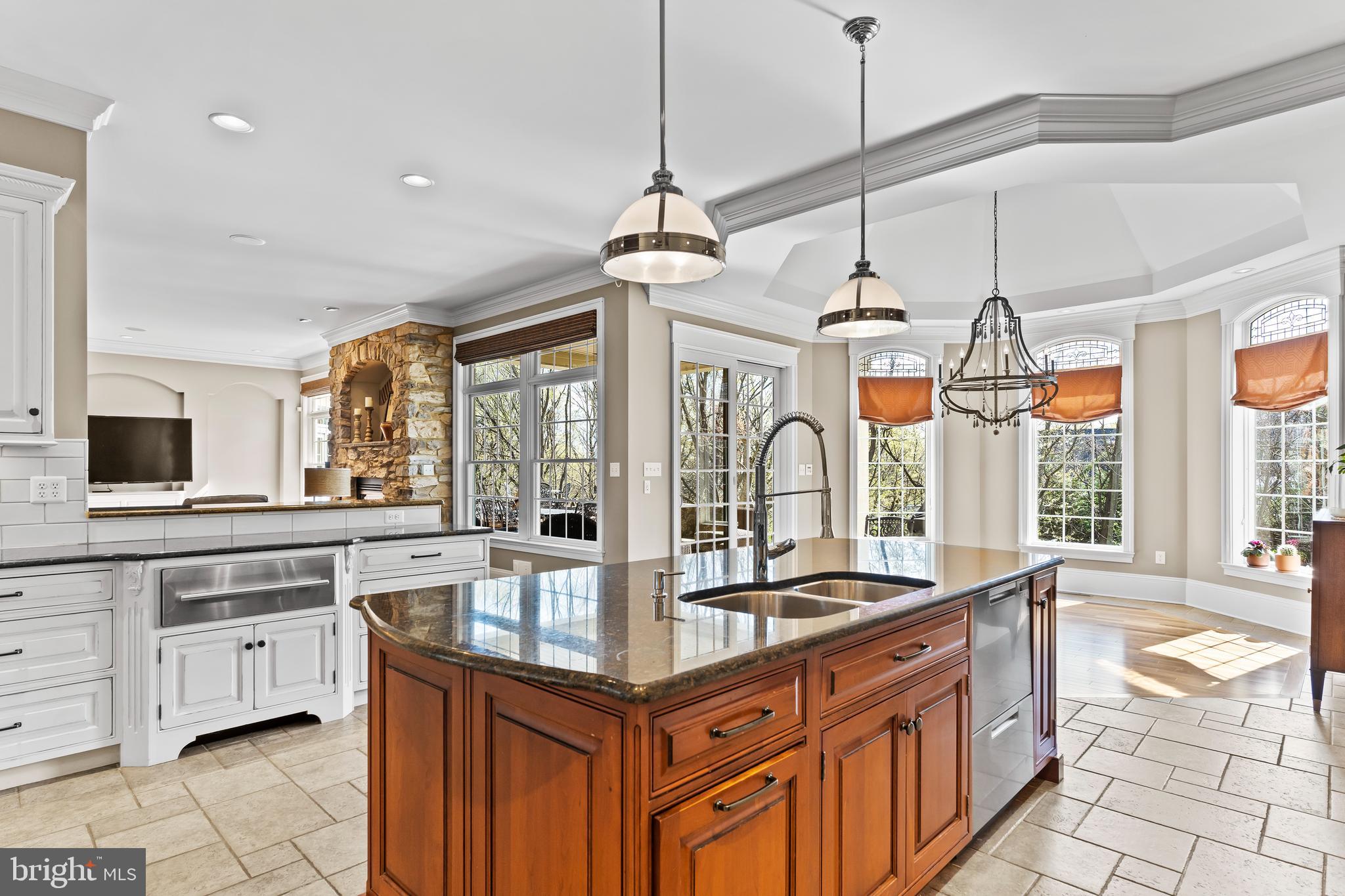 PINEHURST HILLS - Residential