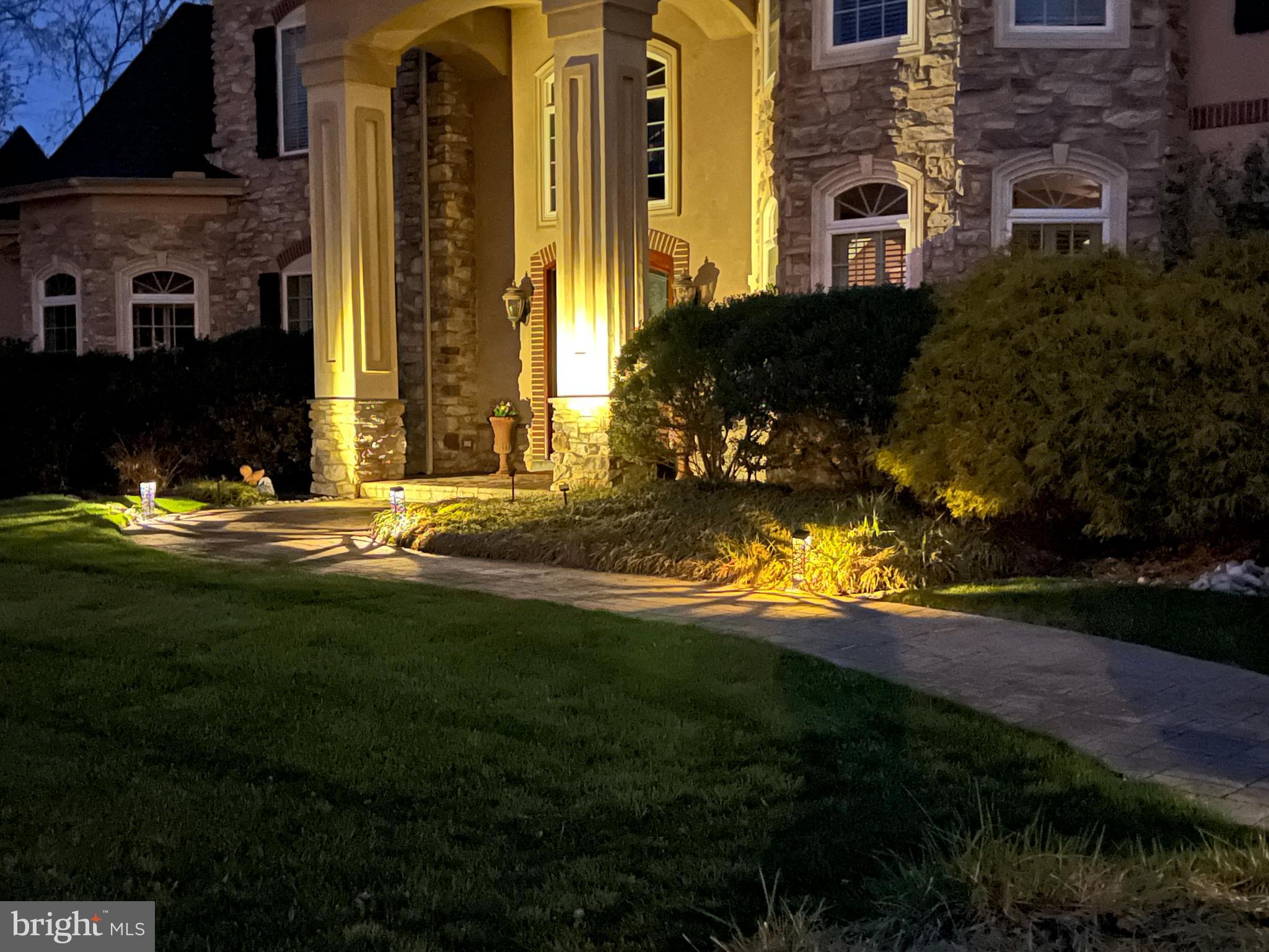 PINEHURST HILLS - Residential