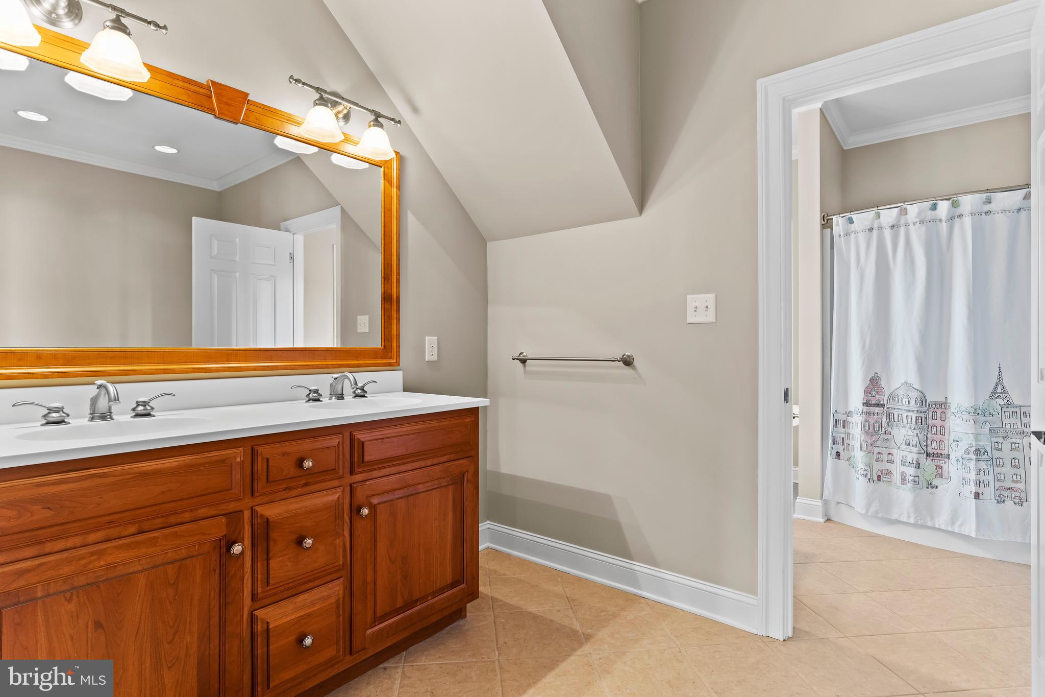 PINEHURST HILLS - Residential