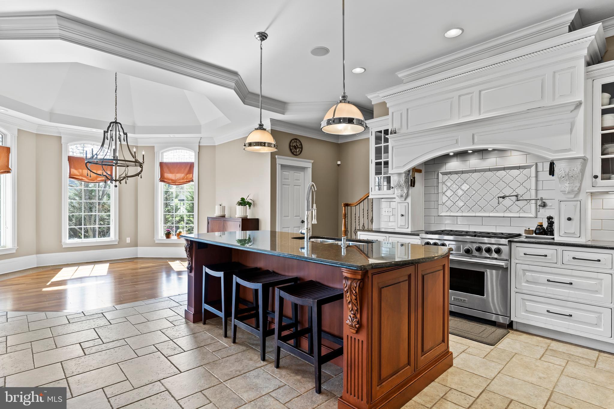 PINEHURST HILLS - Residential