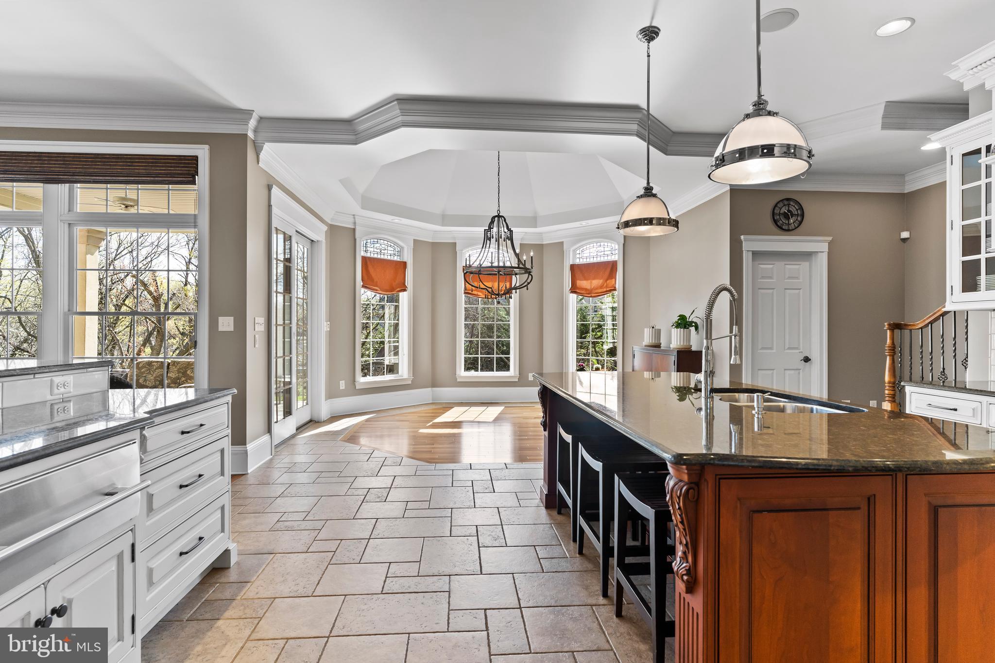 PINEHURST HILLS - Residential