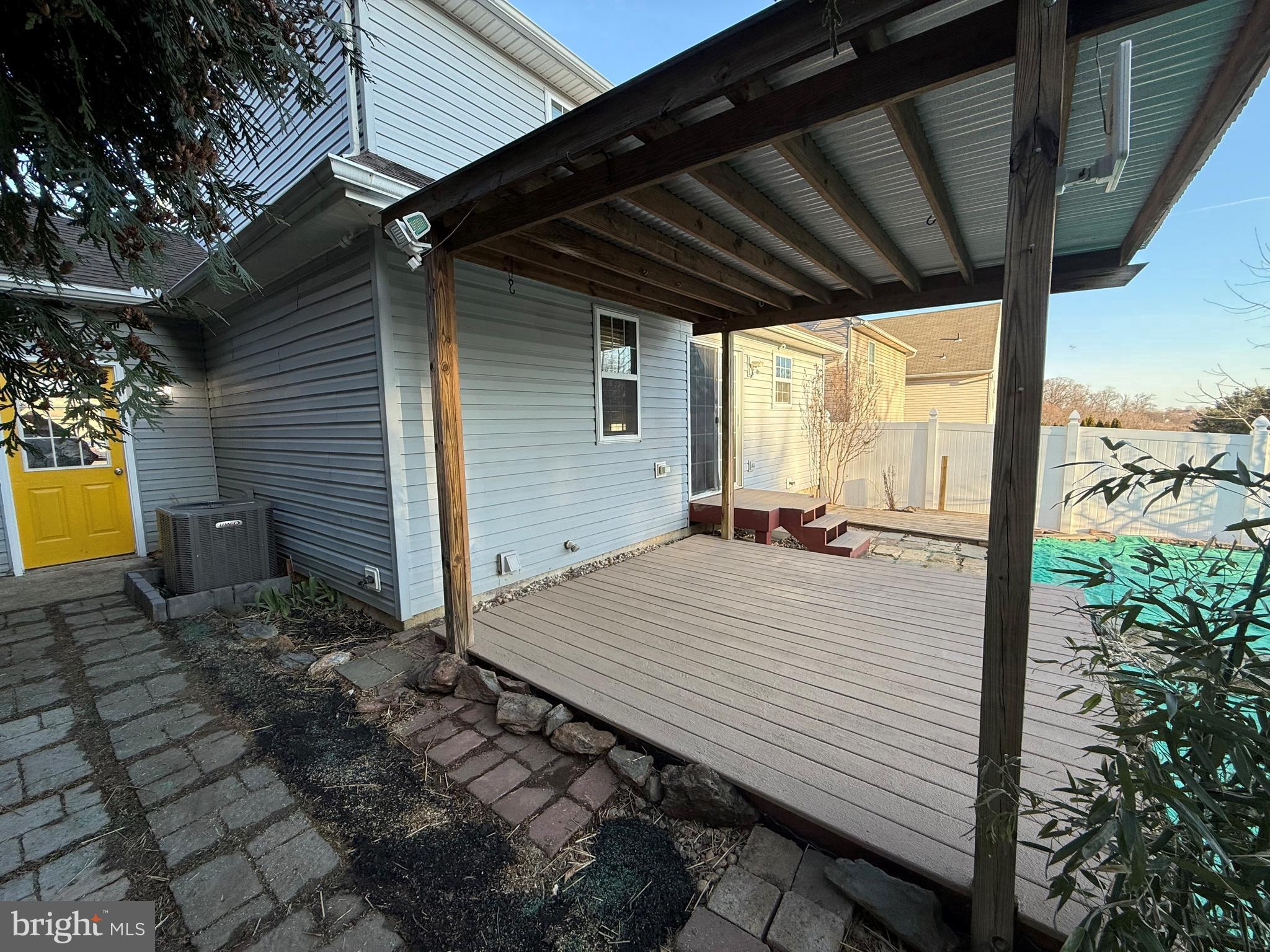 CHATHAM CREEK - Residential