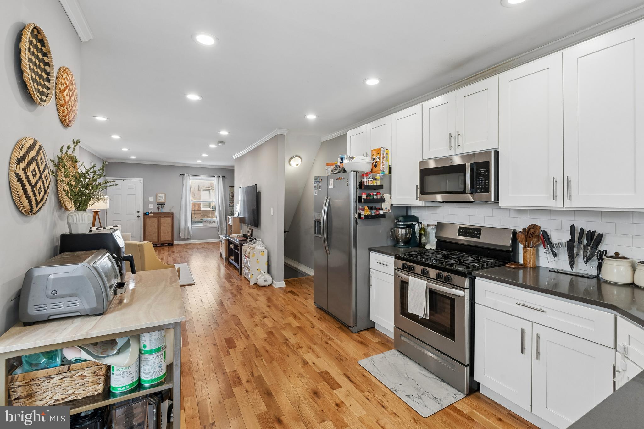 POINT BREEZE - Residential