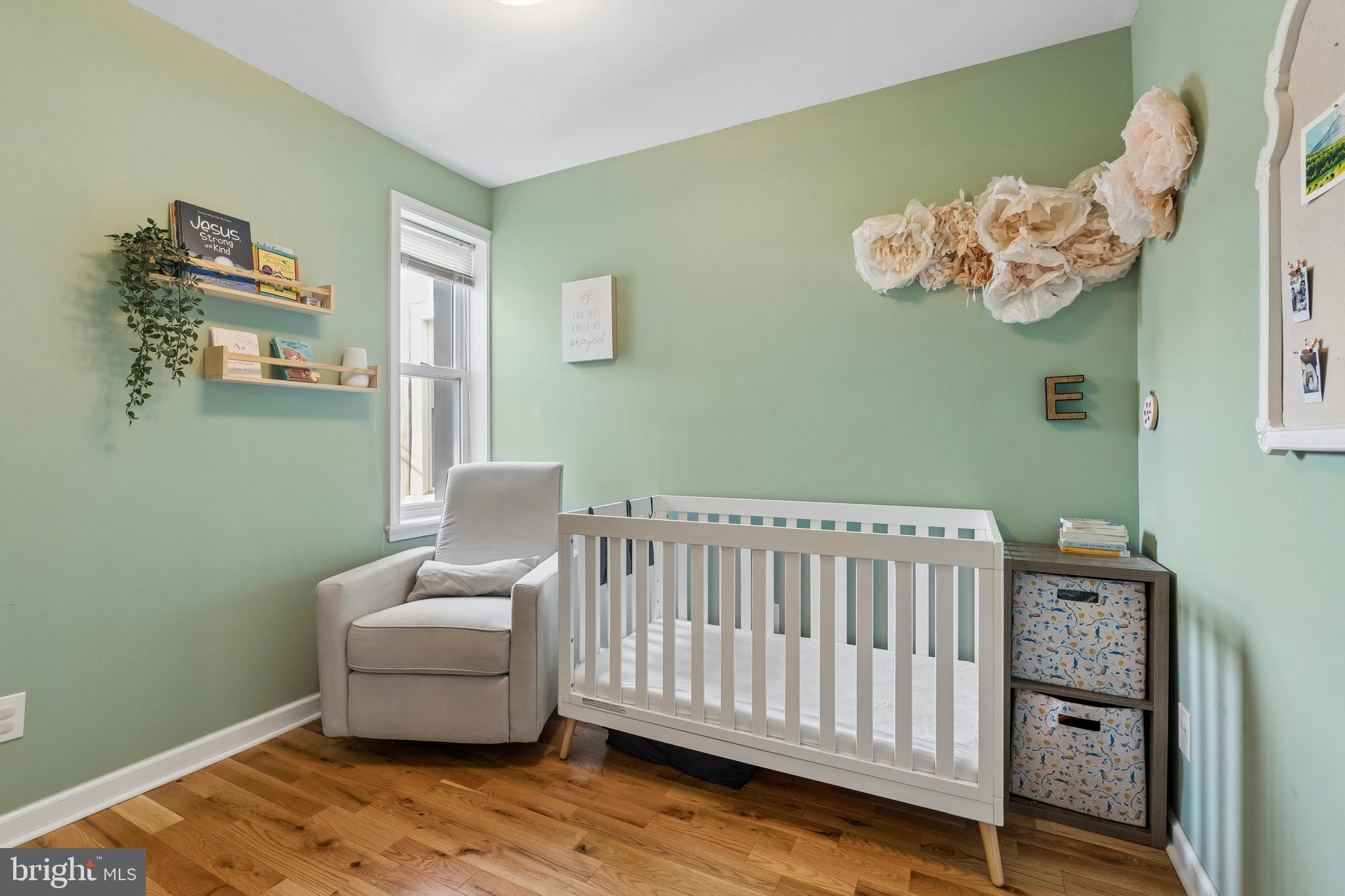 POINT BREEZE - Residential