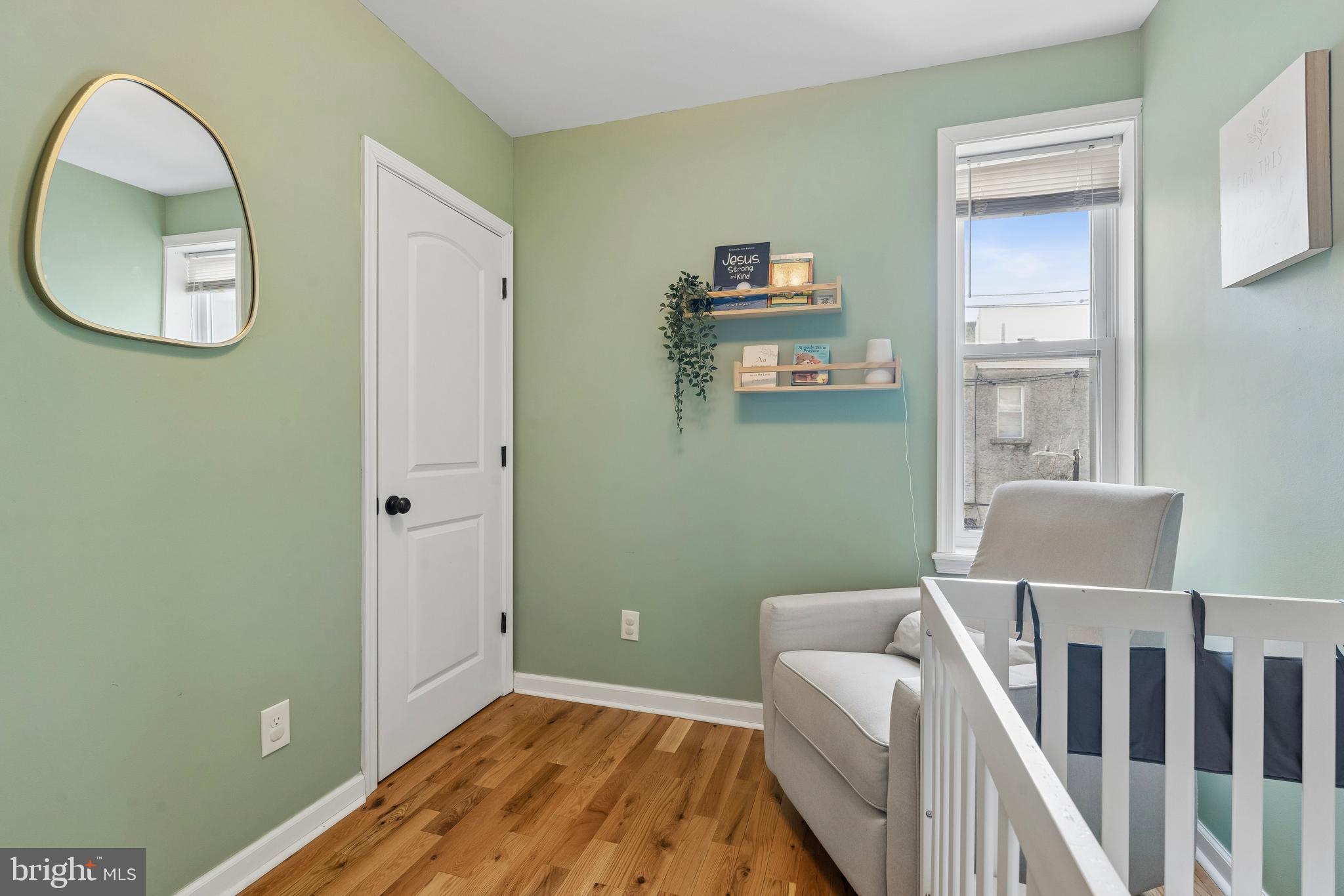 POINT BREEZE - Residential