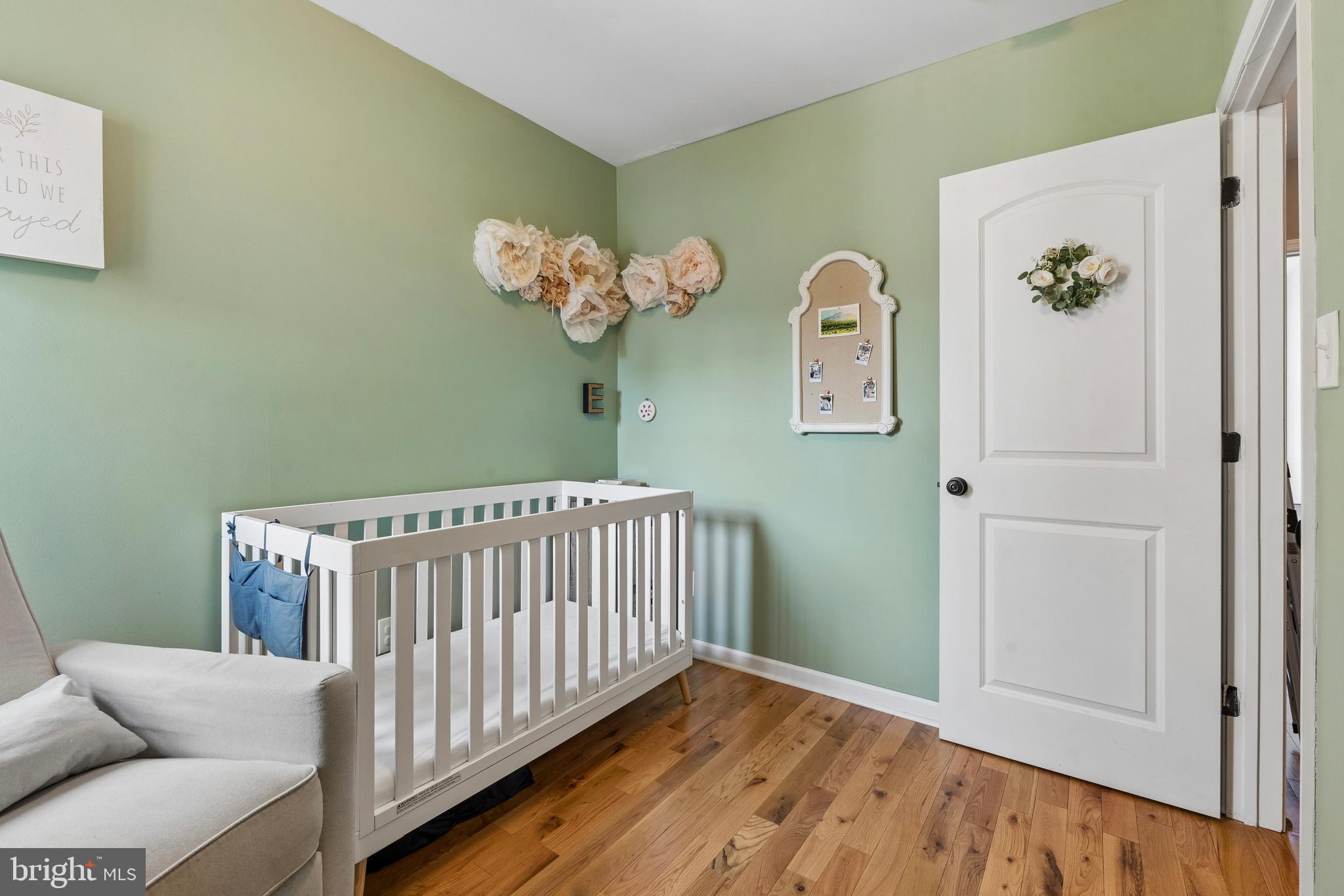 POINT BREEZE - Residential