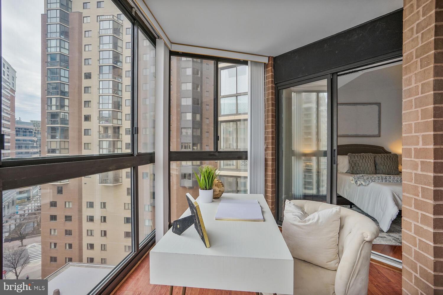 ALTA VISTA CONDO - Residential