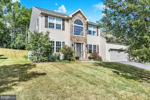 21 Sawgrass Drive, Reading, PA MLS: PABK2062140