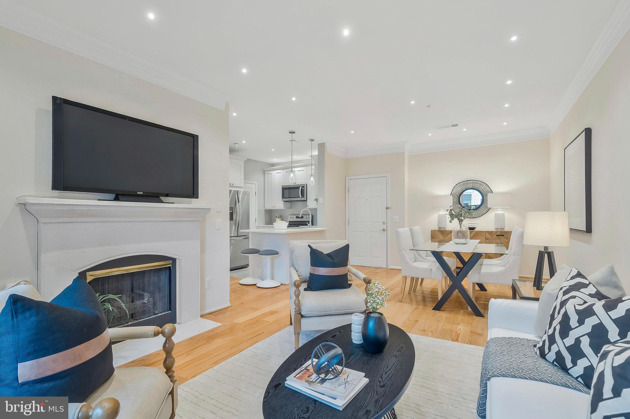 GATES OF MCLEAN - Residential Lease