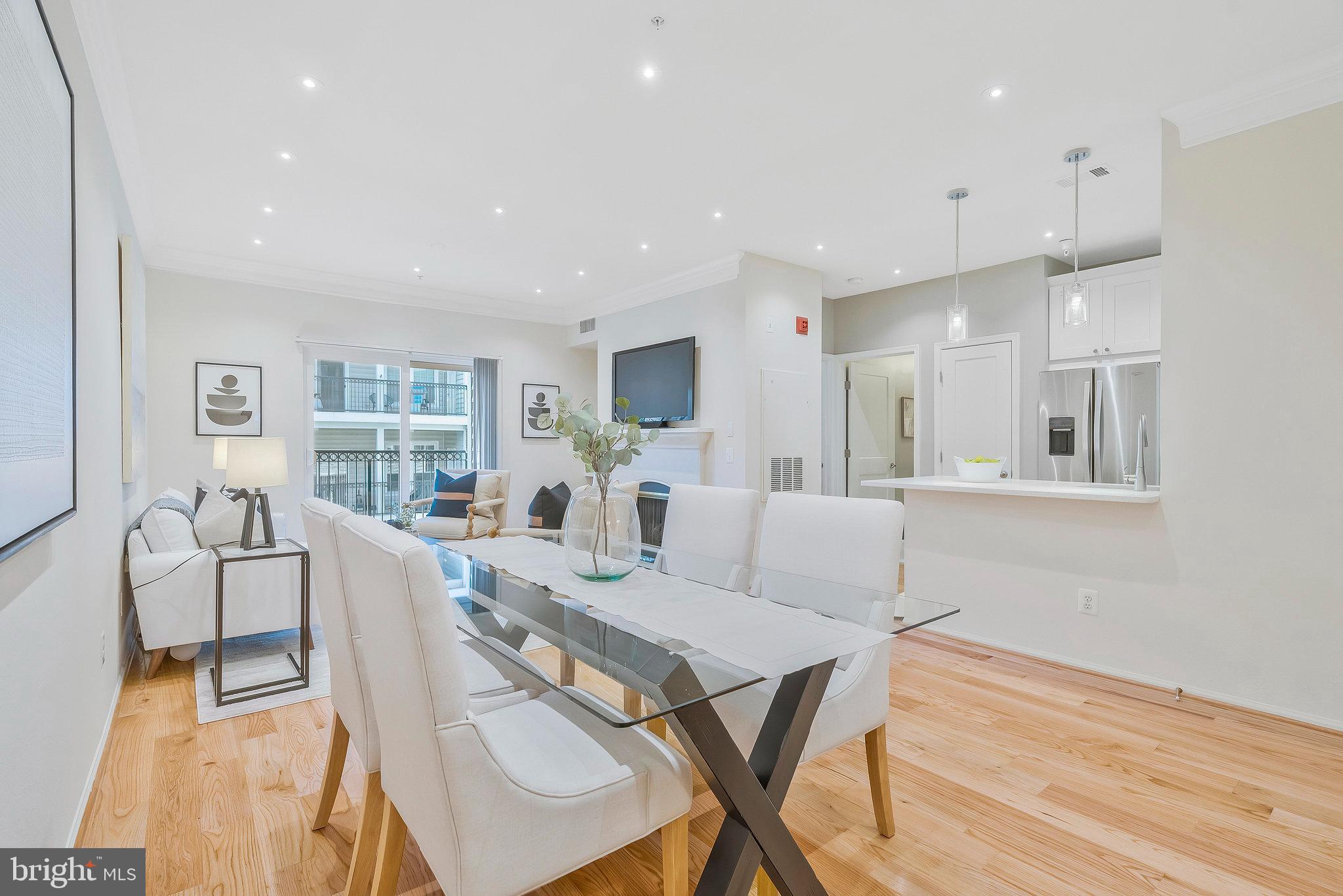 GATES OF MCLEAN - Residential Lease