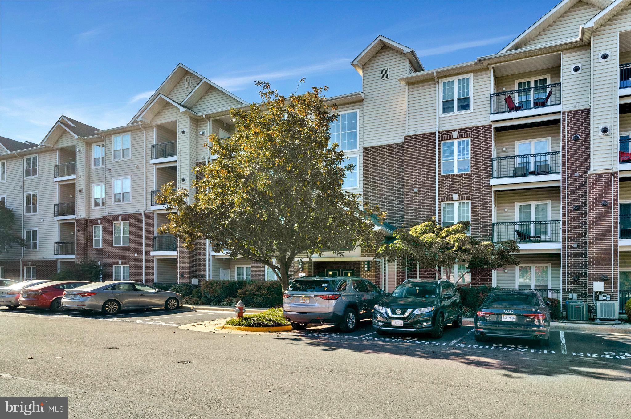 GATES OF MCLEAN - Residential Lease