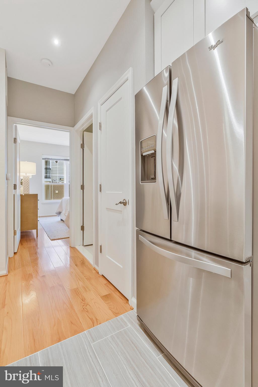 GATES OF MCLEAN - Residential Lease