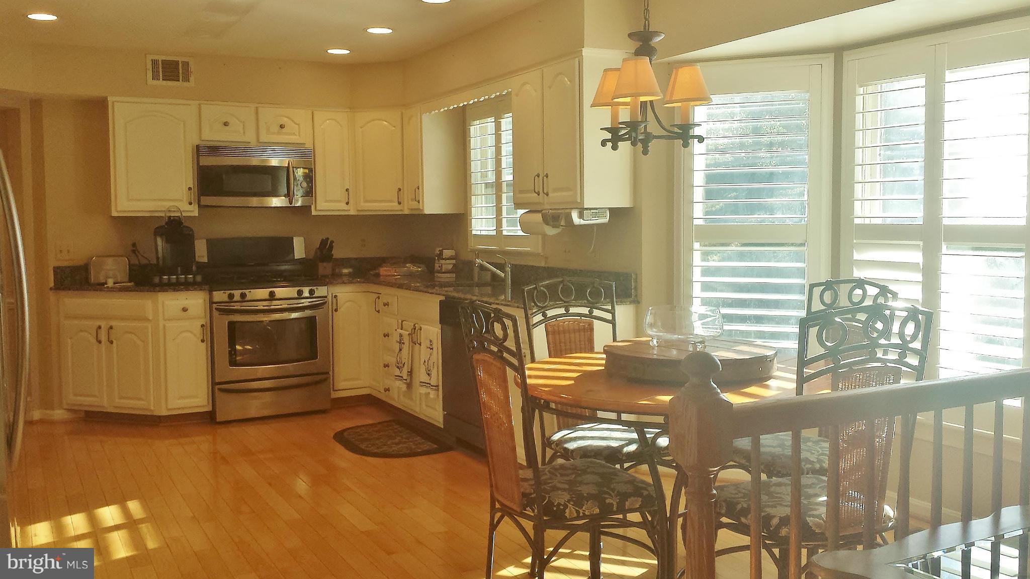 SPRING LAWN FARM - Residential Lease