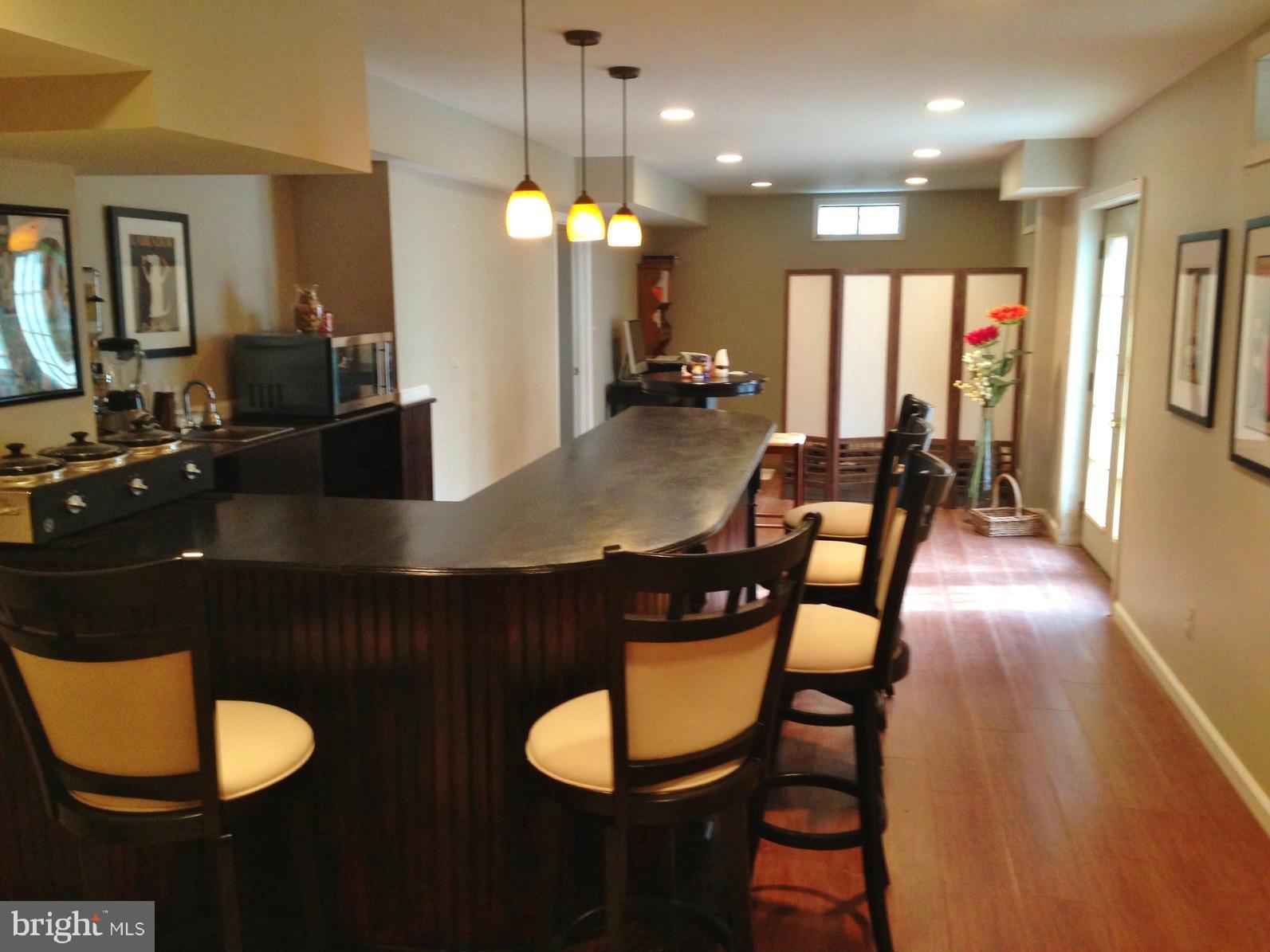 SPRING LAWN FARM - Residential Lease