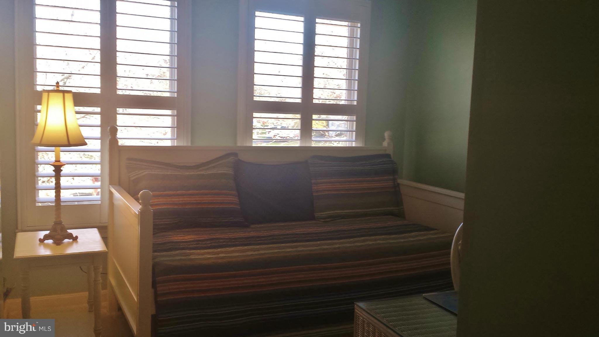 SPRING LAWN FARM - Residential Lease