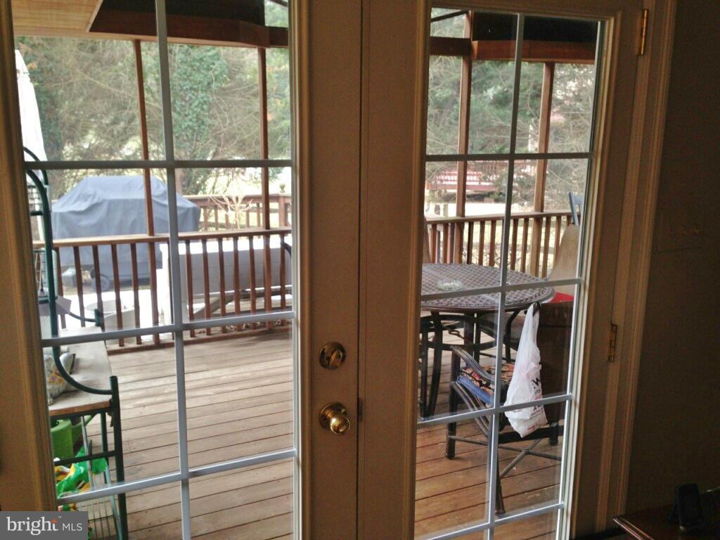 SPRING LAWN FARM - Residential Lease