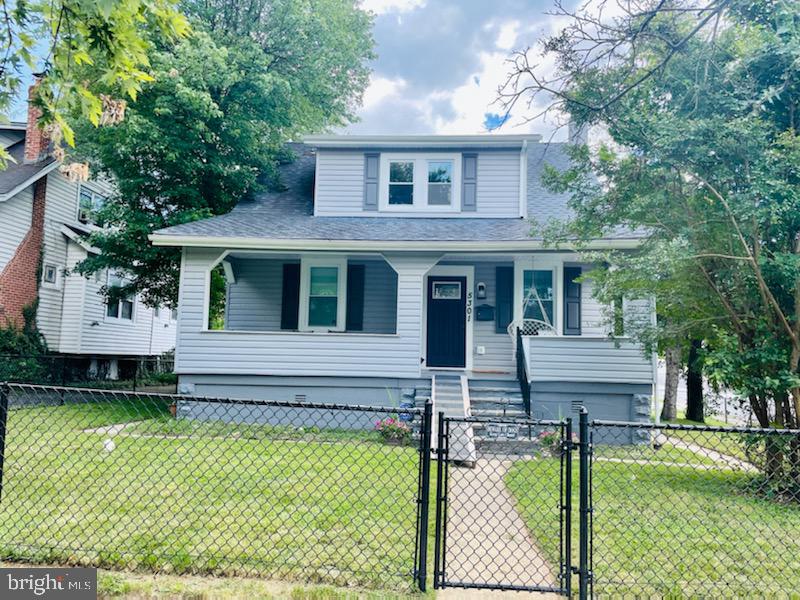 HAMILTON HILLS - Residential