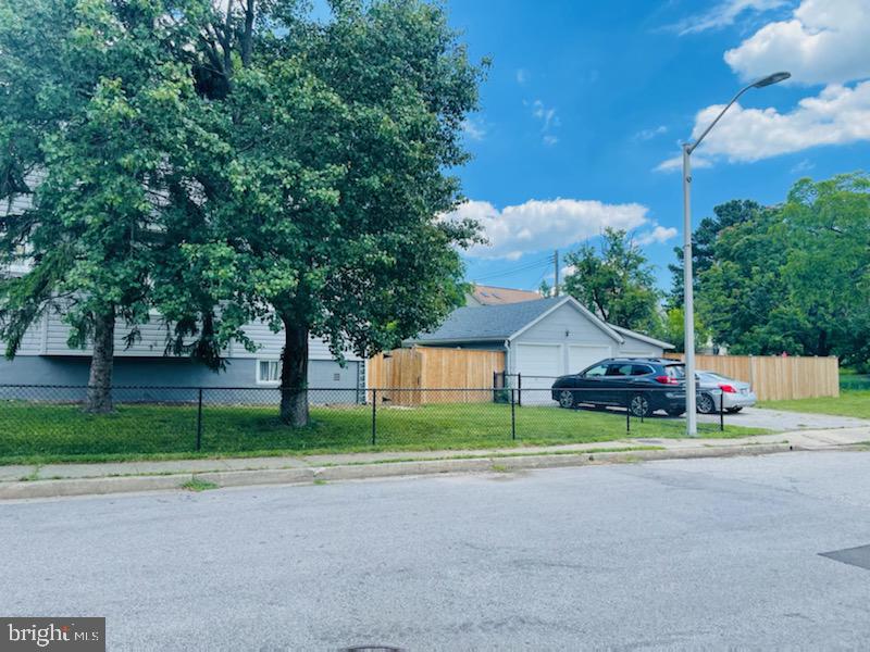 HAMILTON HILLS - Residential