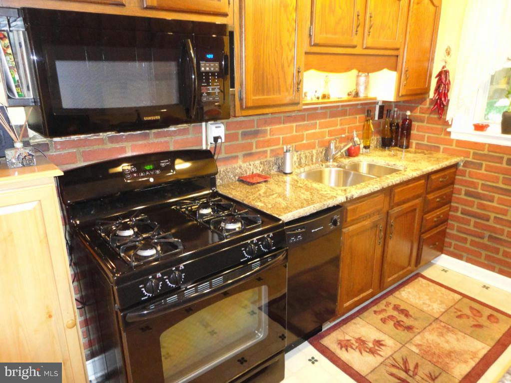 LANCASTER WEST END - Residential