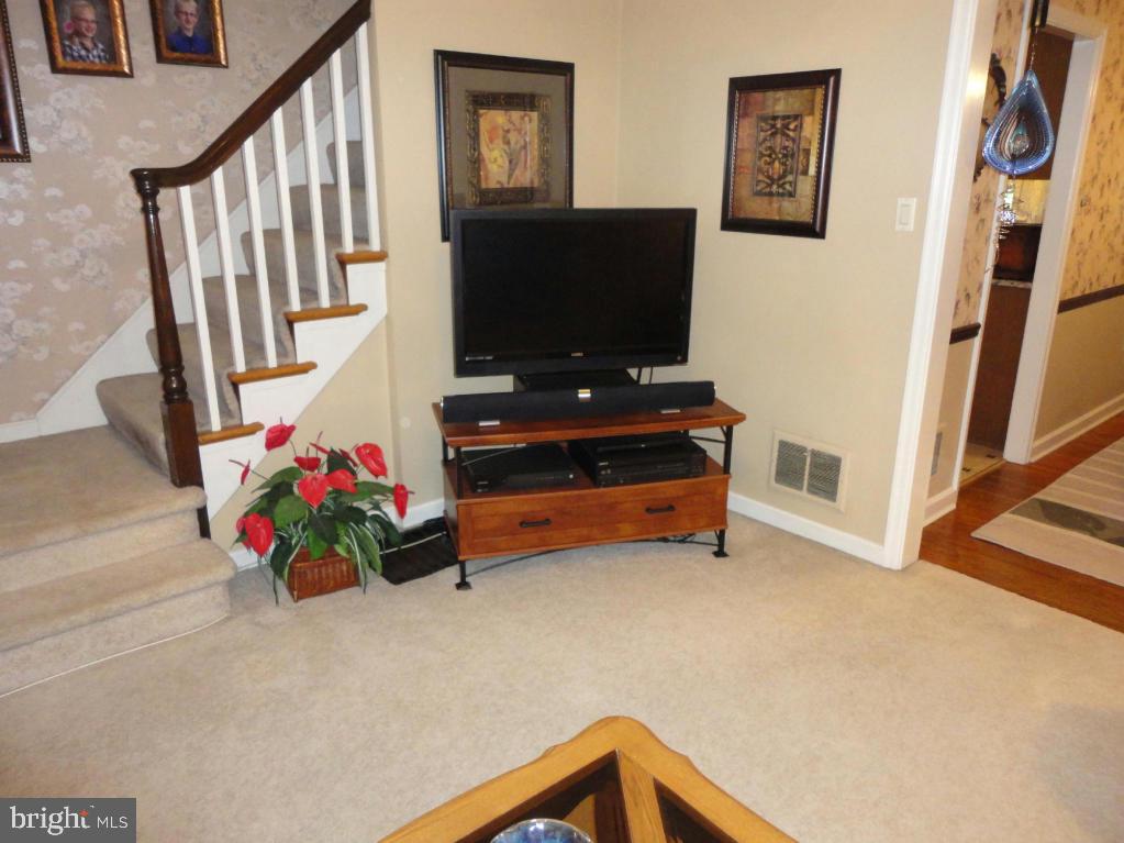 LANCASTER WEST END - Residential