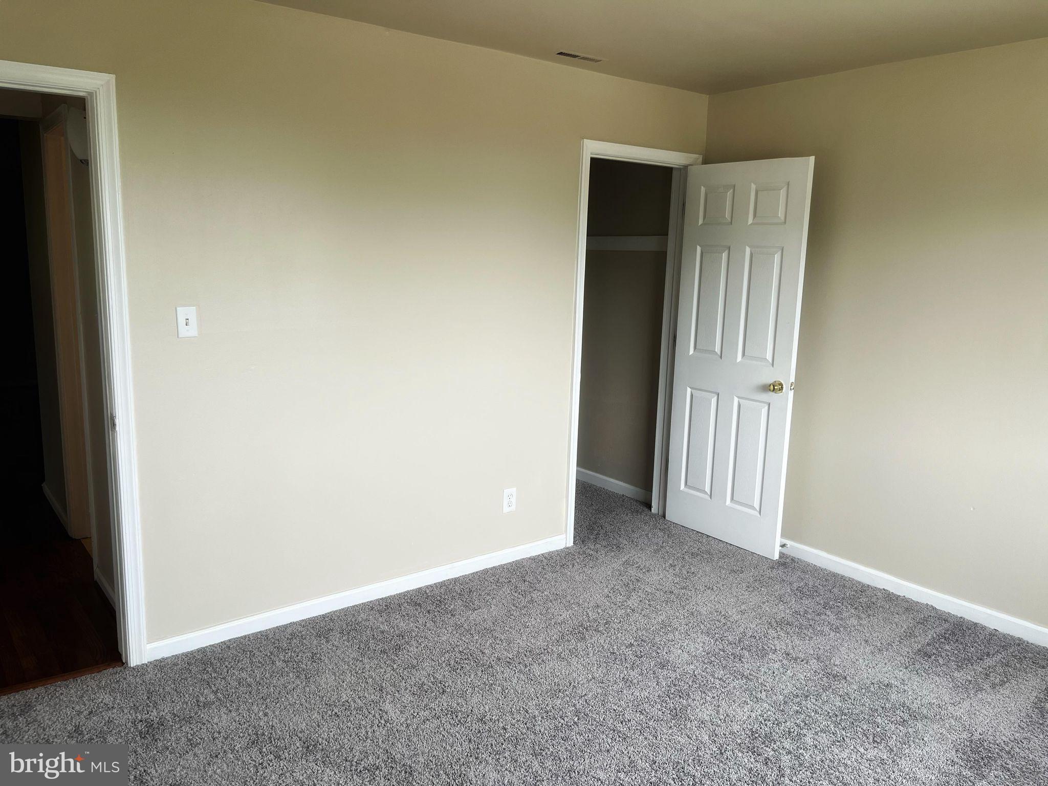 MARKHAM VIEW CONDOMINIUMS - Residential Lease